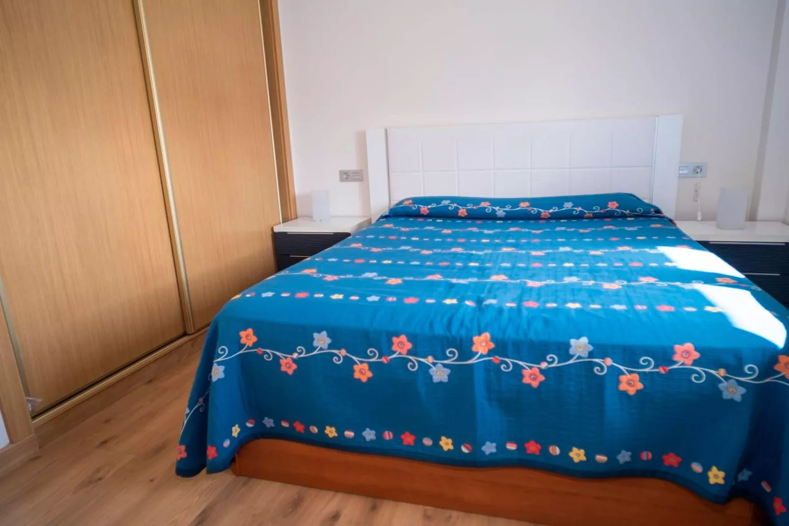 1948- +34601093121-Slaapkamer