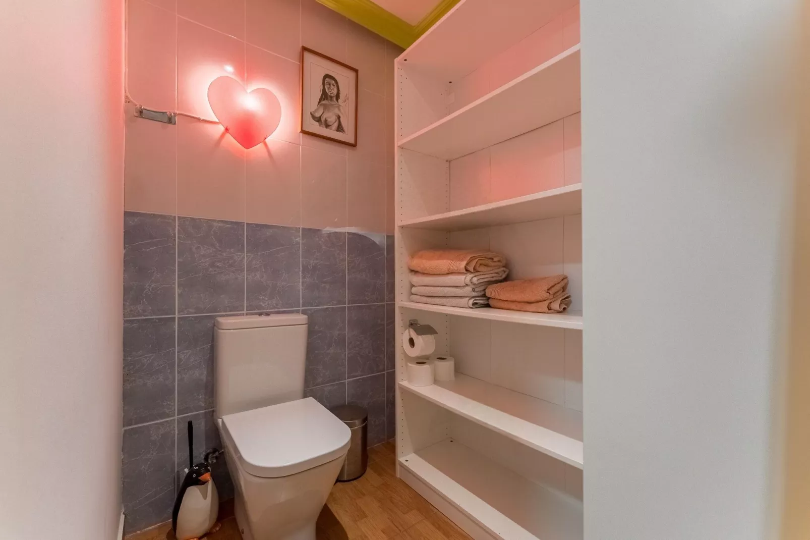 Delfin 69 2d-Badkamer