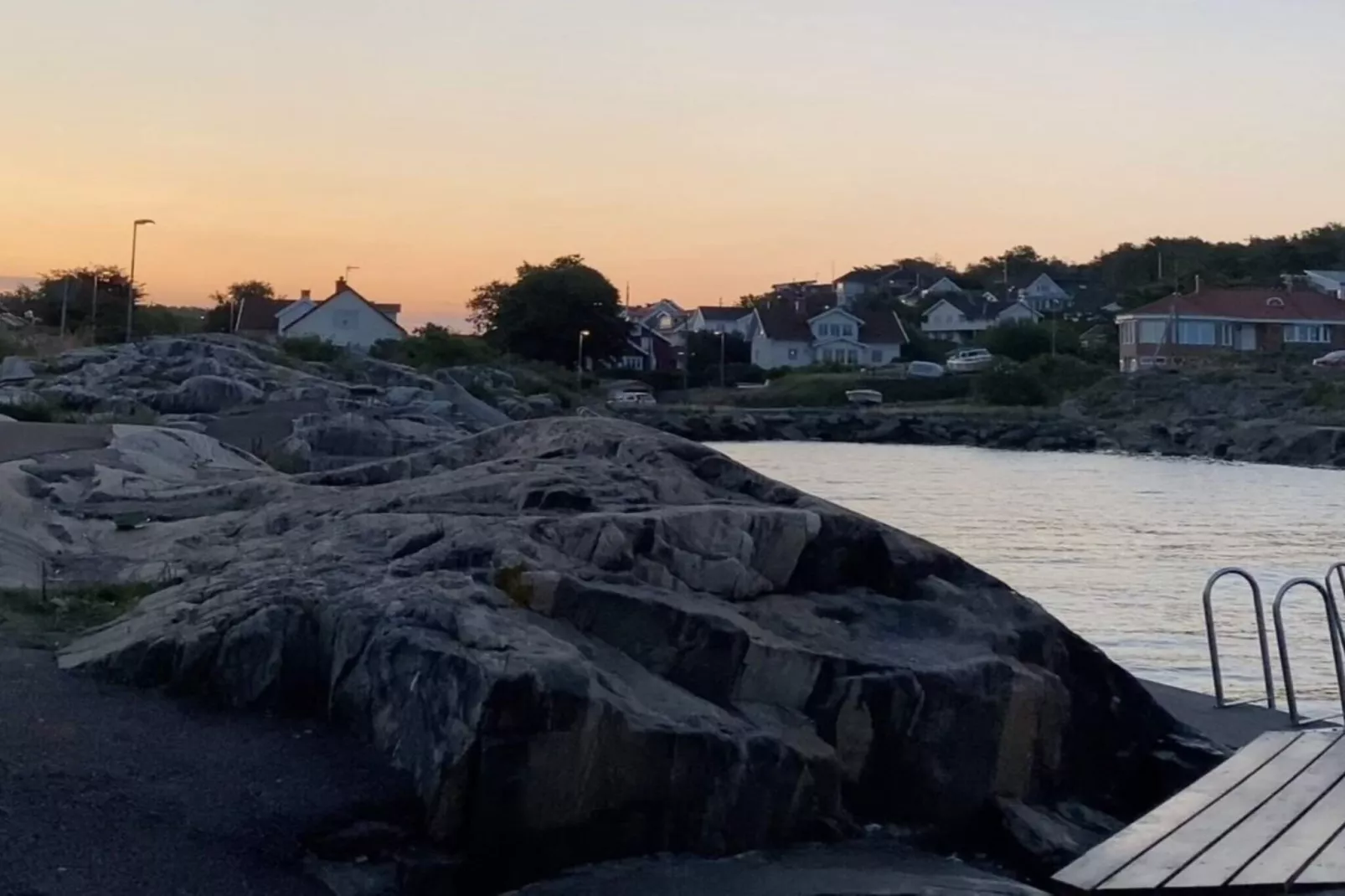 Kustwoning in Sandvik met zwembad