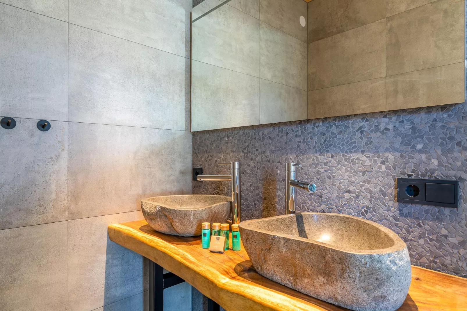 Villa Buytenplaats 183-Badkamer