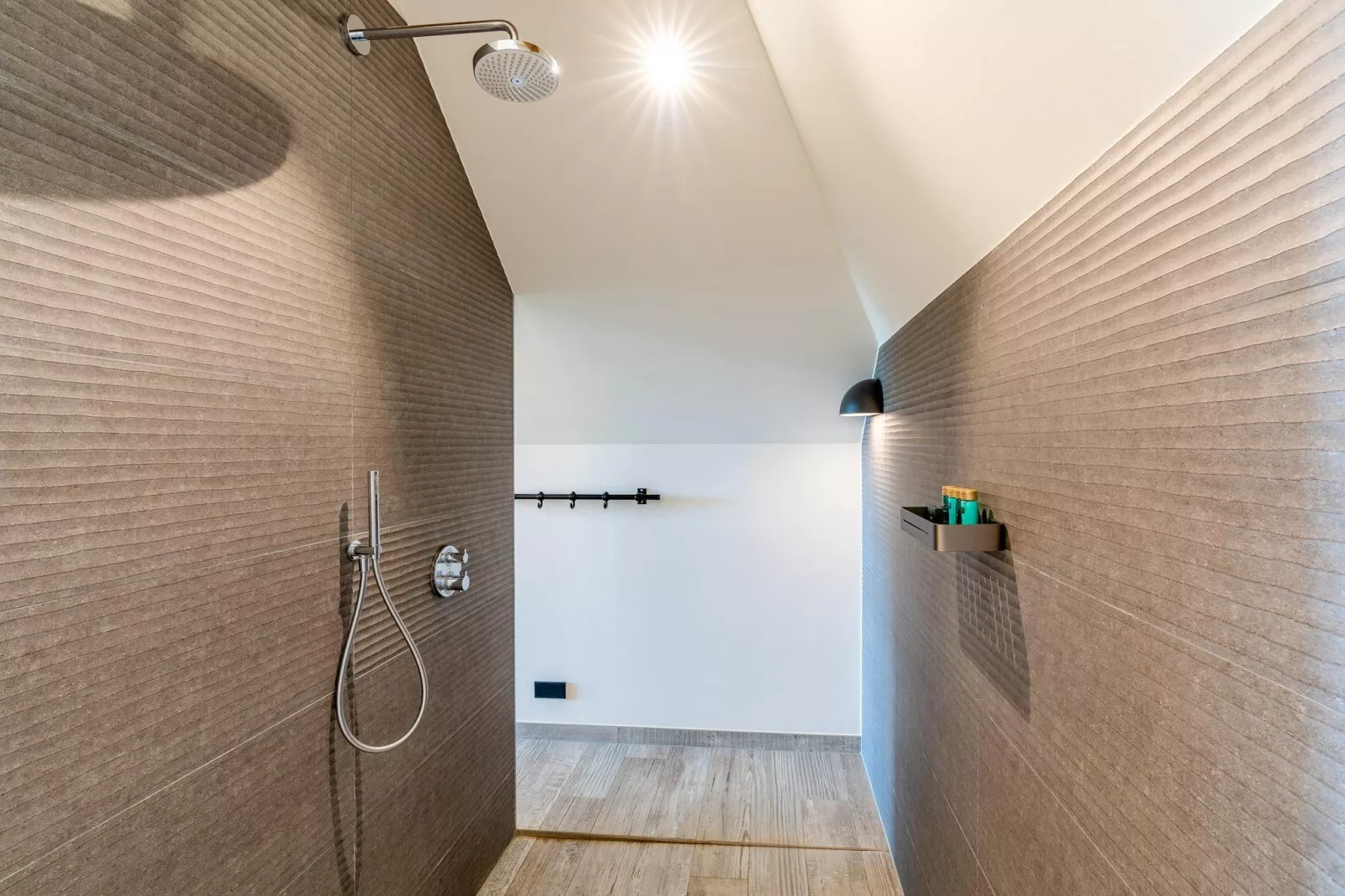 Villa Buytenplaats 189-Badkamer