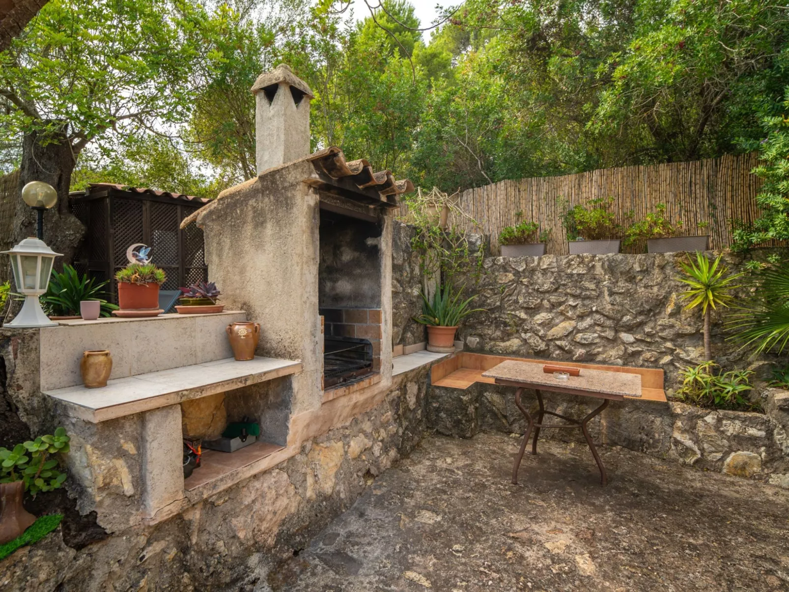 La Salve Can Jordi-Buiten