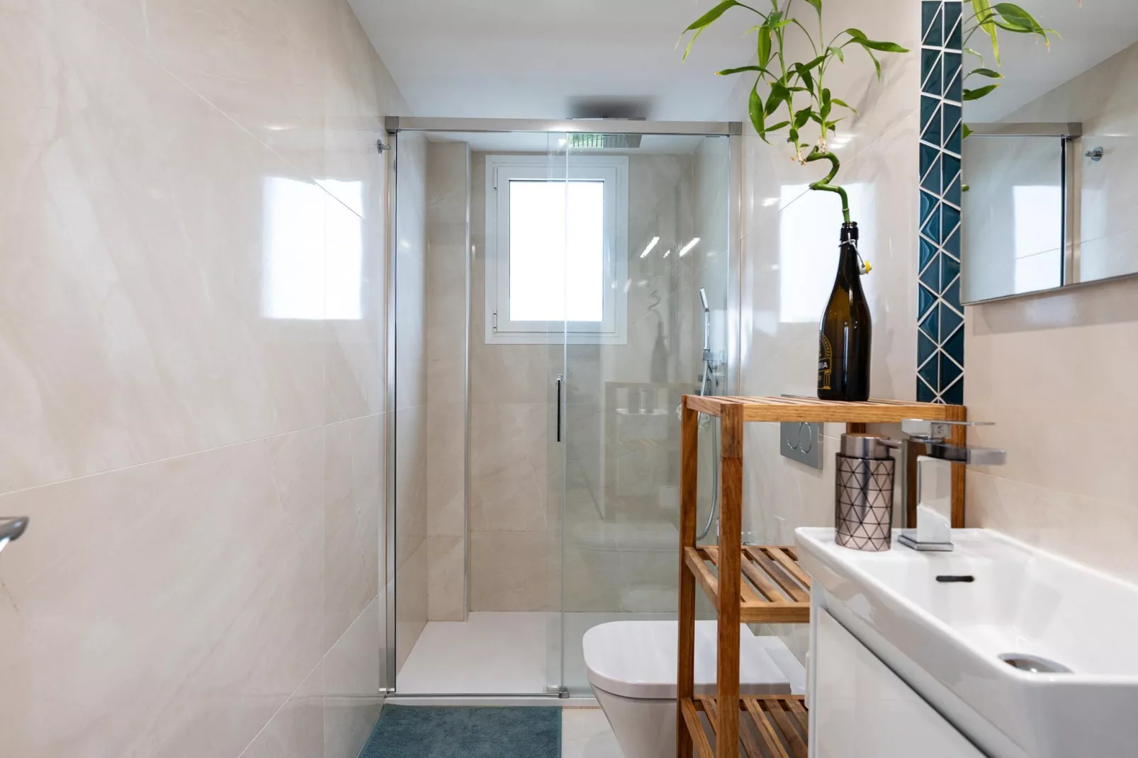 CT 376 - Faro's Calypso Duplex Penthouse - Walking distance to Beach-Badkamer