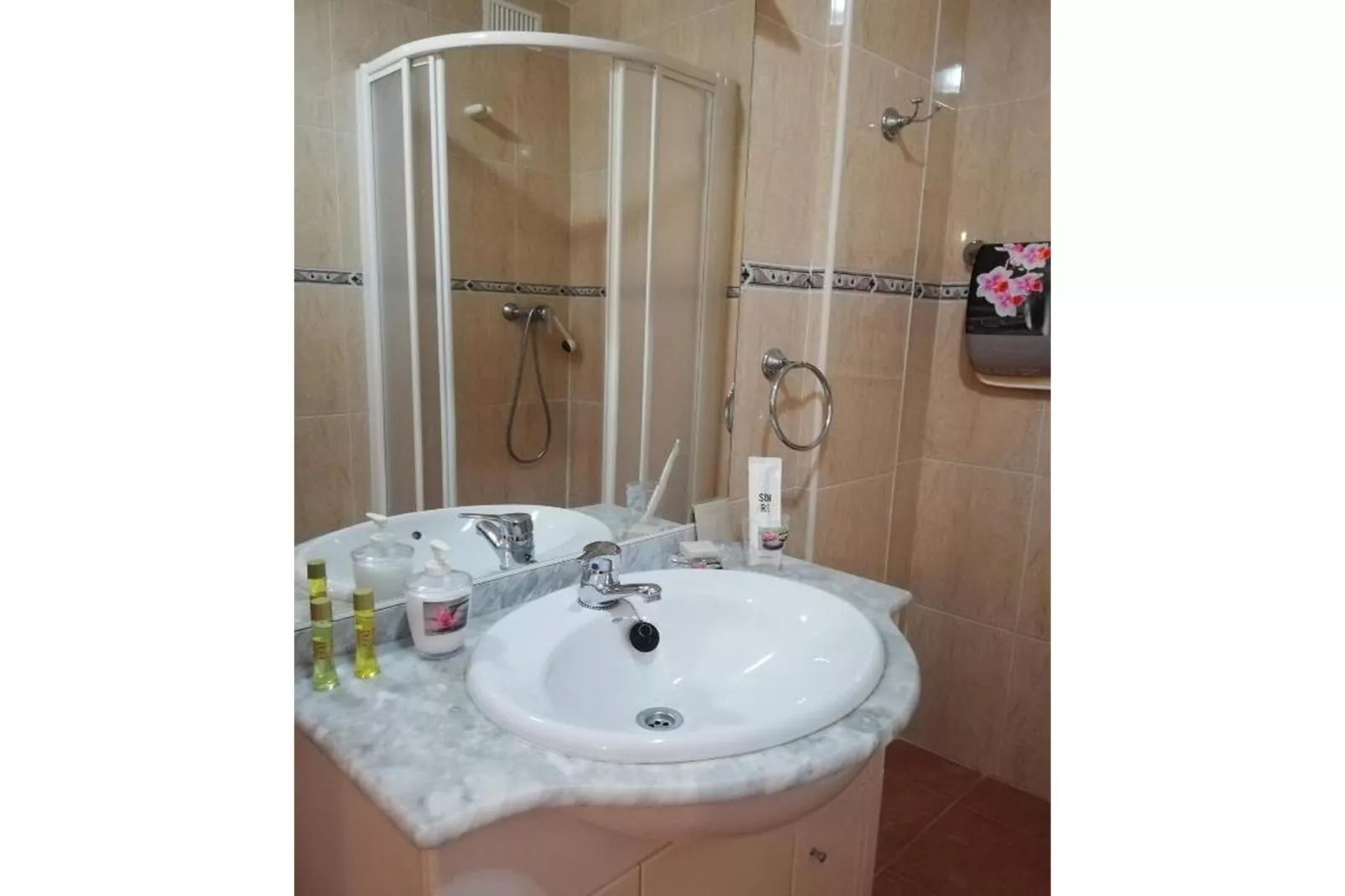 CT 371 AL - Faro's Veraplaya Naturista Apartment-Badkamer