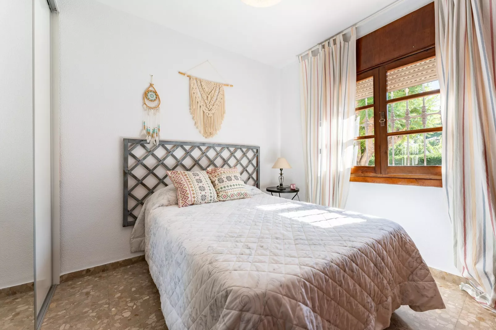 CT 387 - Faro's Villa Lola en Churriana - Málaga-Slaapkamer
