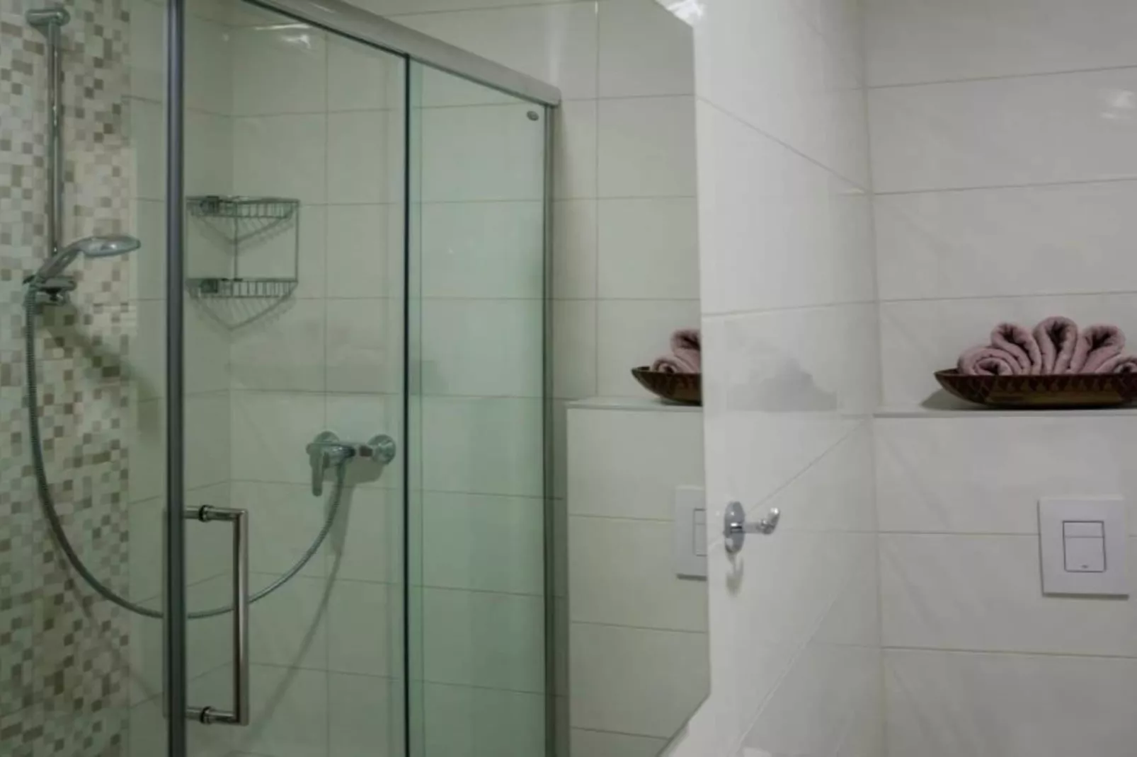 Beautiful Haven Villas - Villa Ante with Outdoor Pool-Badkamer