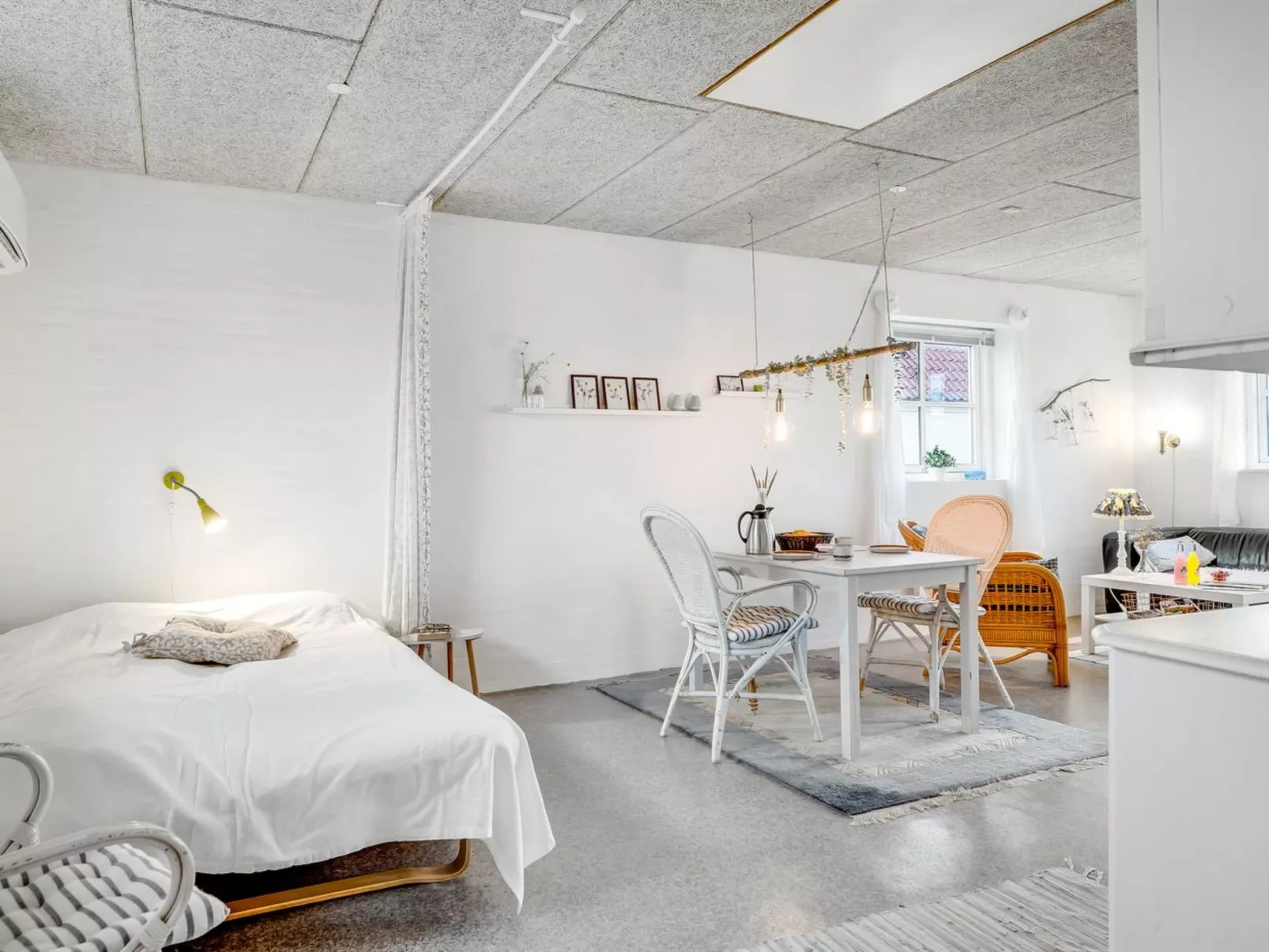 "Sylvana" - 75m from the sea-Binnen