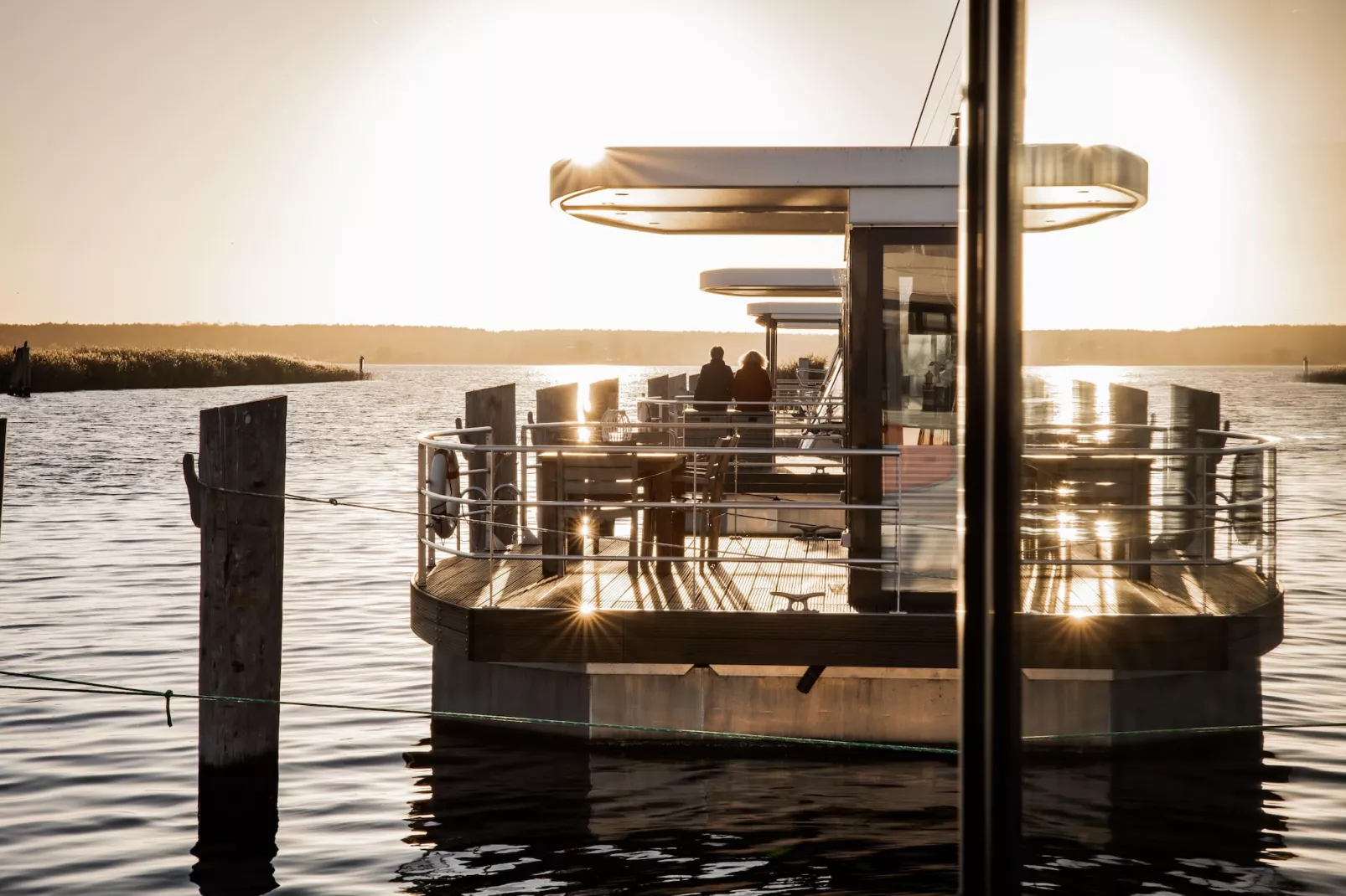 Hausboot in Peenemünde-Terrasbalkon