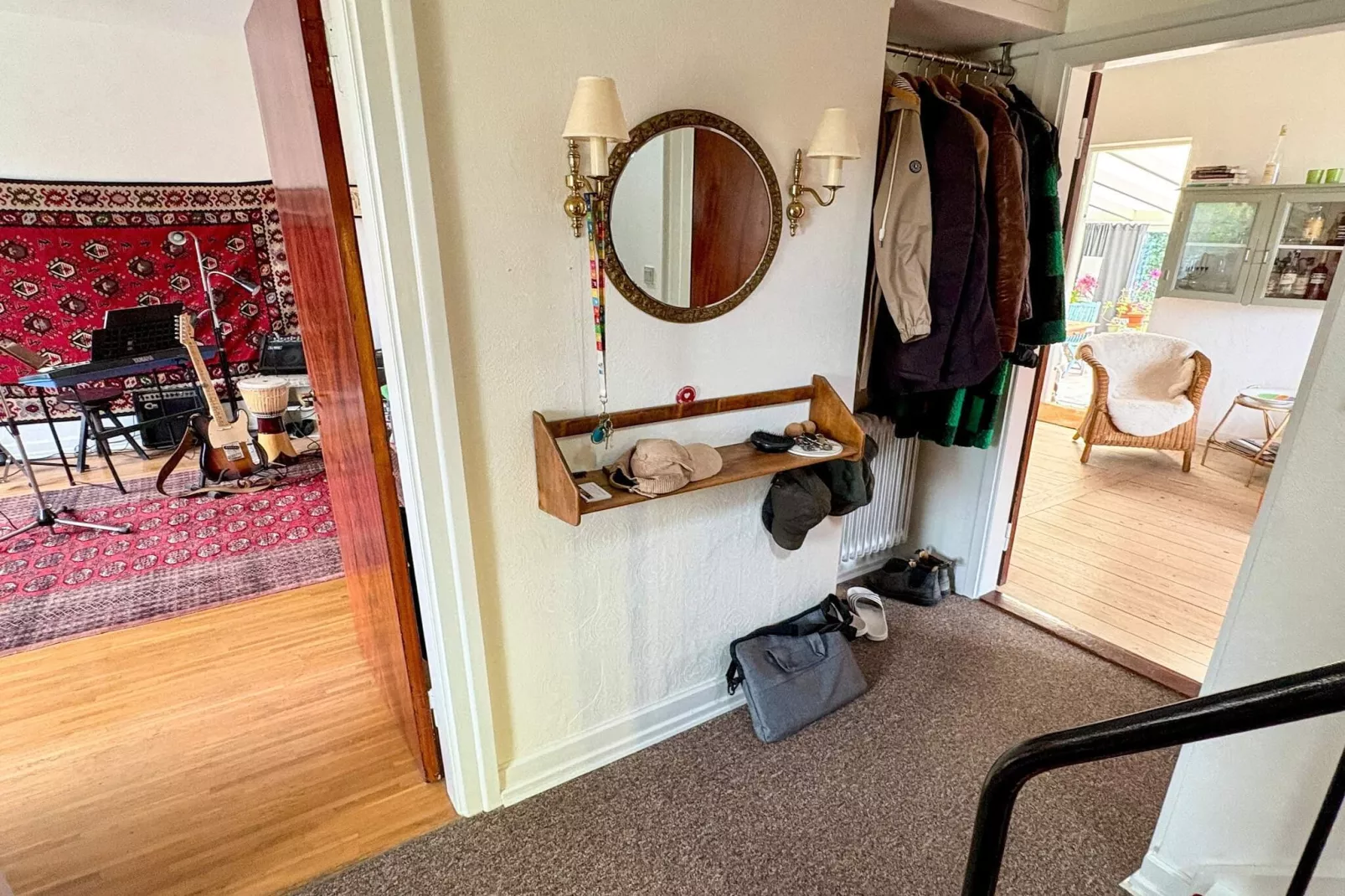 Prachtig huis met uitzicht op zee-Binnen