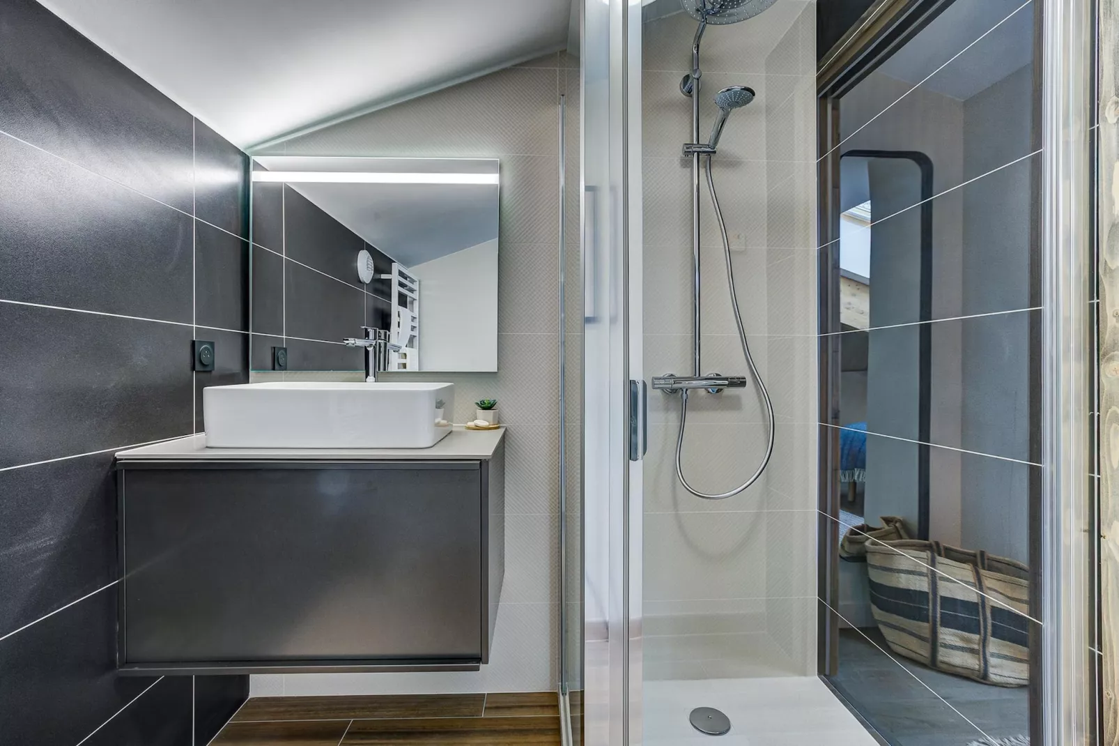 White Pearl A36-Badkamer