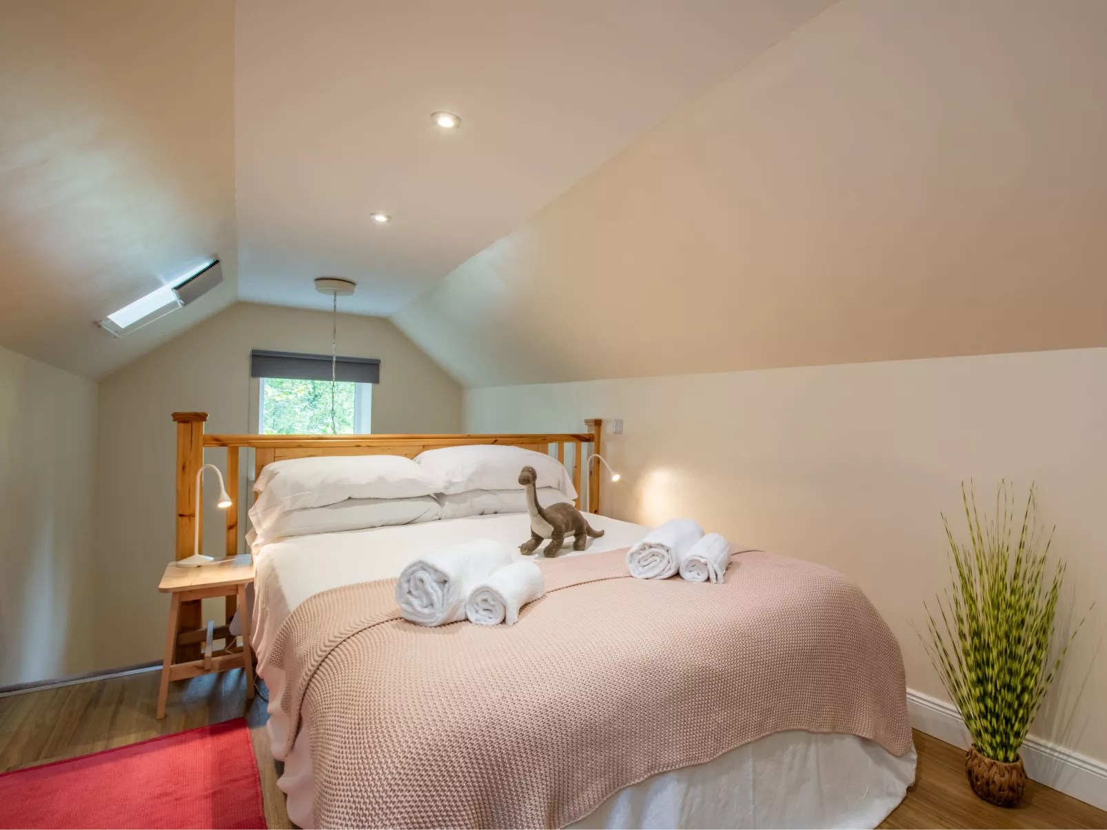 Wayside Bothy-Binnen