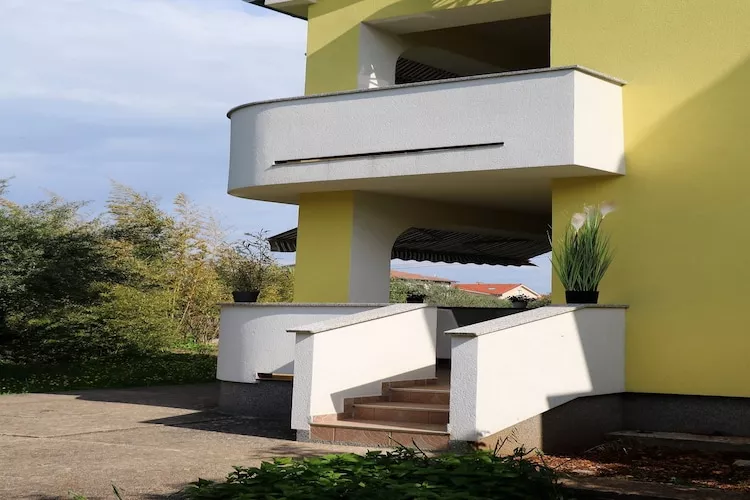 Apartment Marina - Two Bedroom Apartment with Terace - Buitenlucht