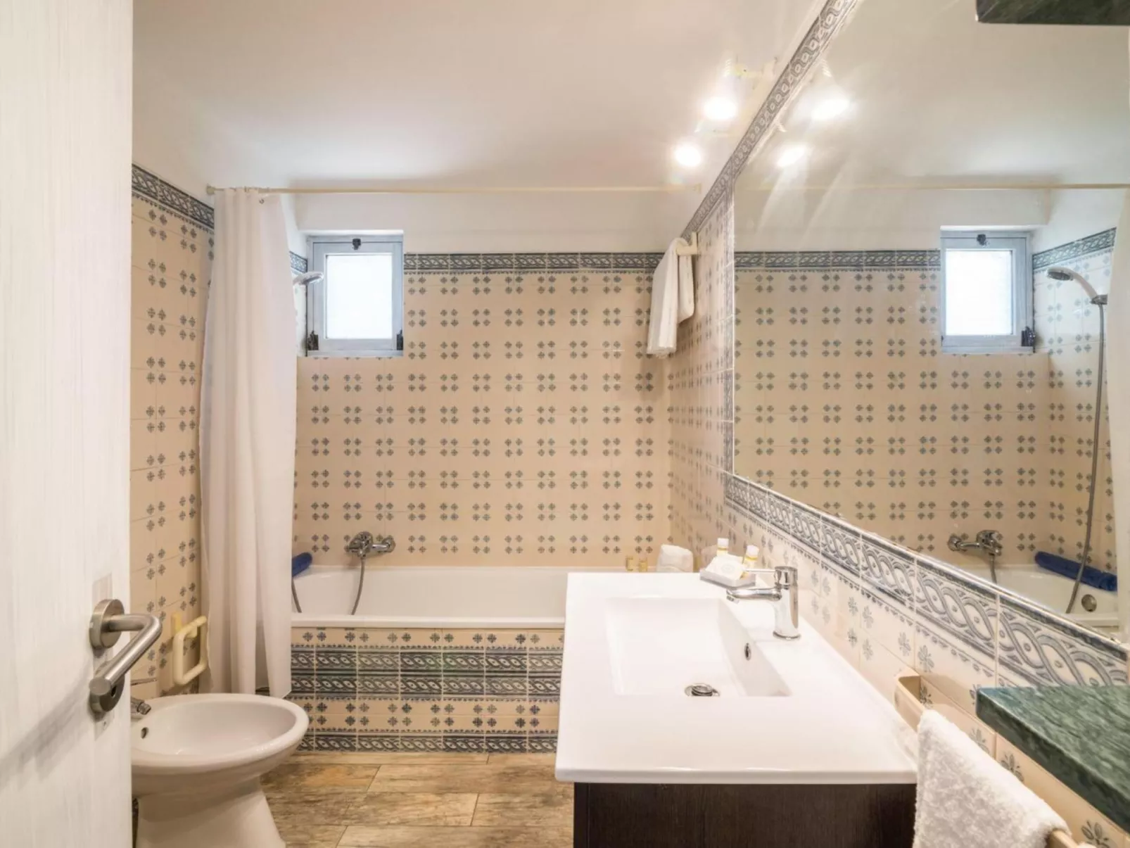 Patrick - Sunny Way-Binnen