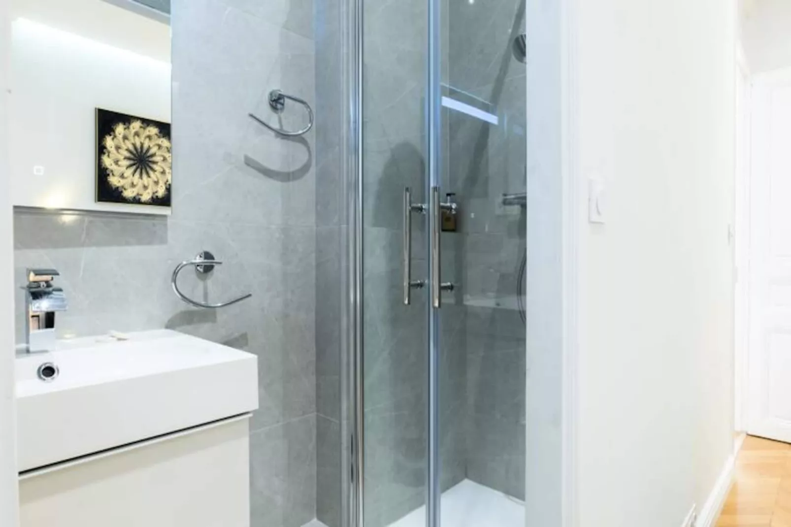 Résidence 4p Au C&oelig;ur Du Centre Ville - 5 Min Palais & Plages-Niet-getagd