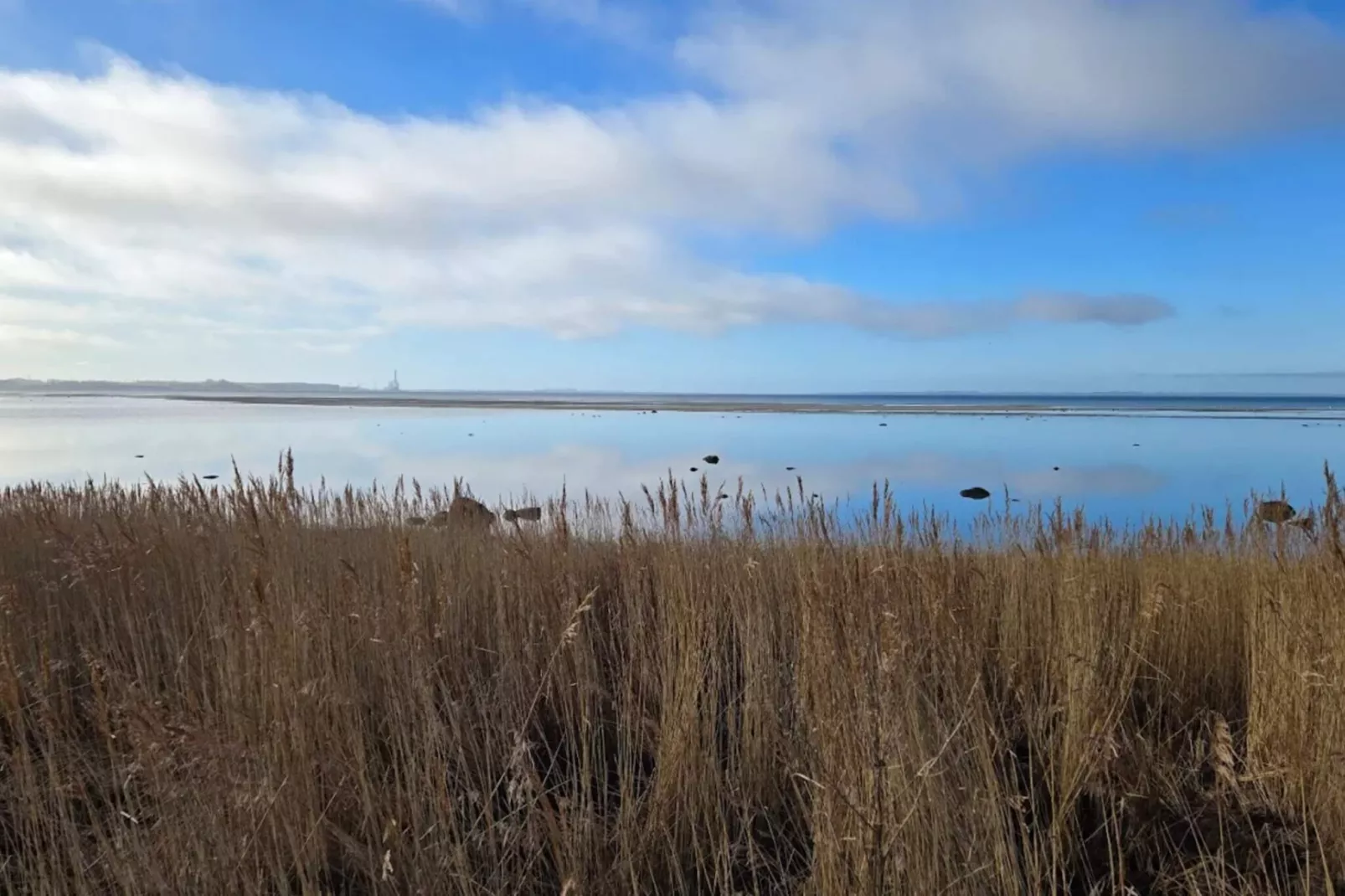 Luxe retraite met zwembad -- By Traum Ferienwohnungen-Waterzicht