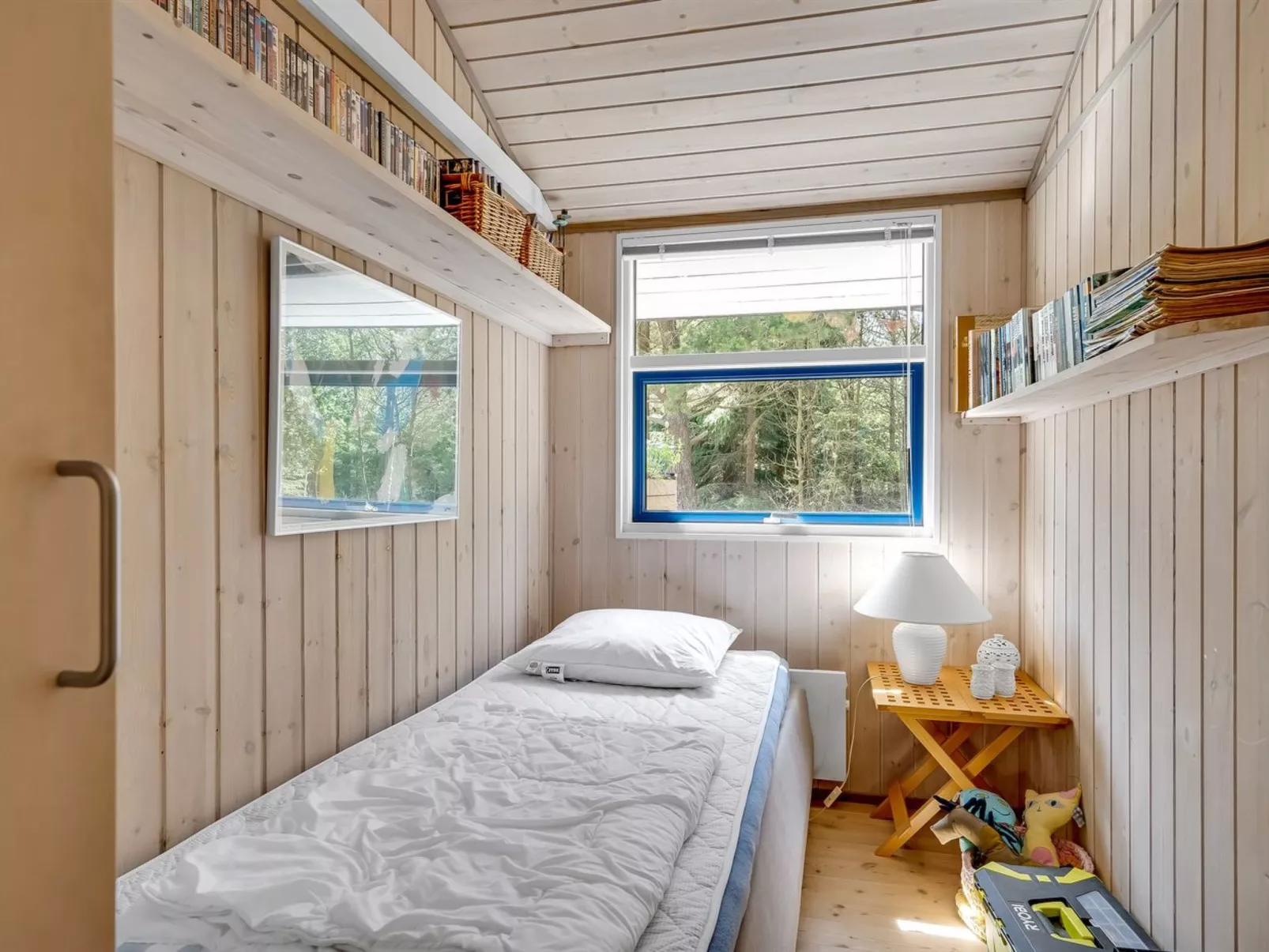 "Hakan" - 4km from the sea-Binnen