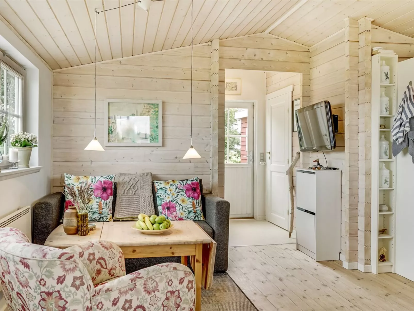 "Topi" - 15m from the sea-Binnen