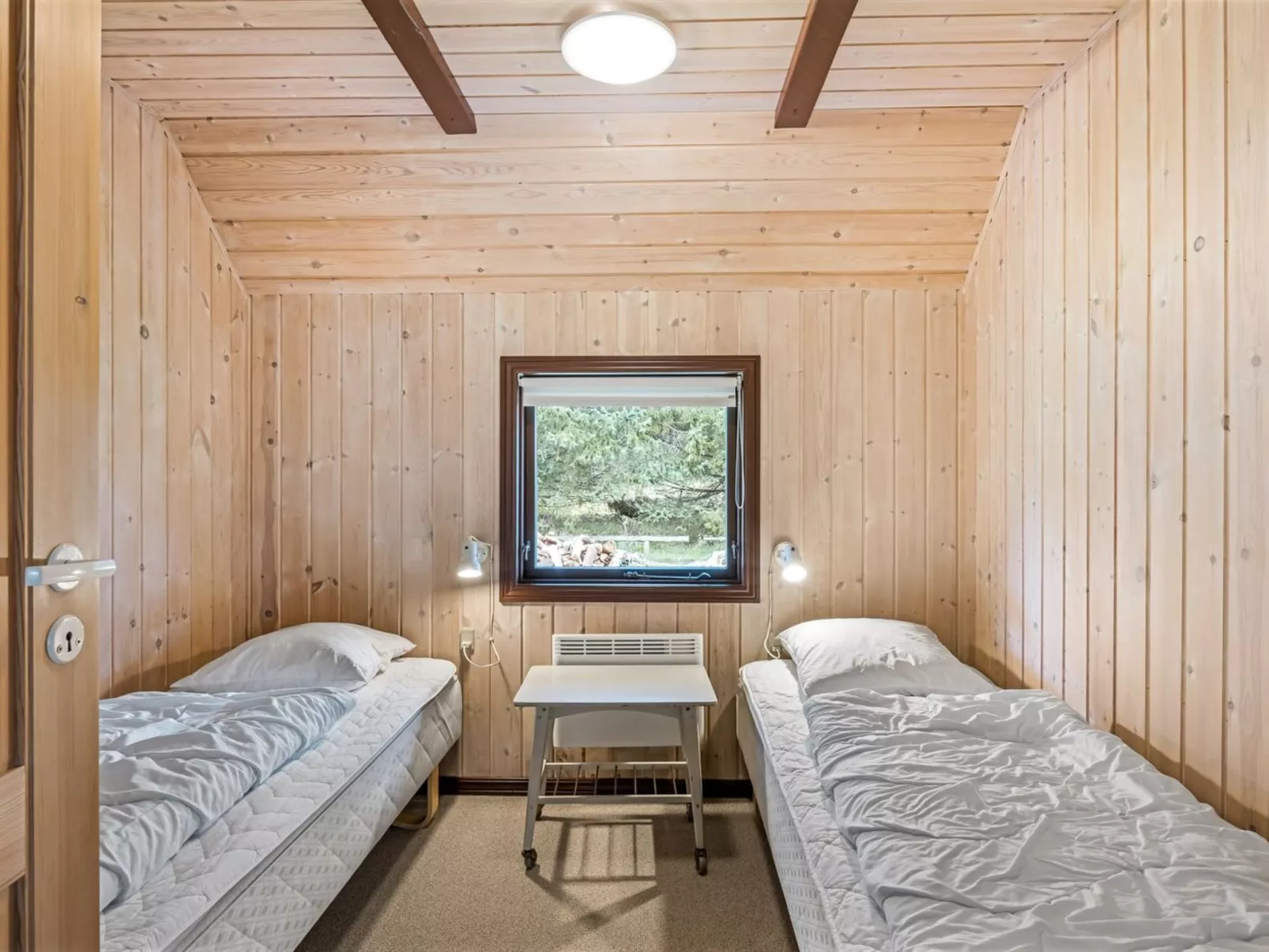 "Jærind" - 1.1km from the sea-Binnen