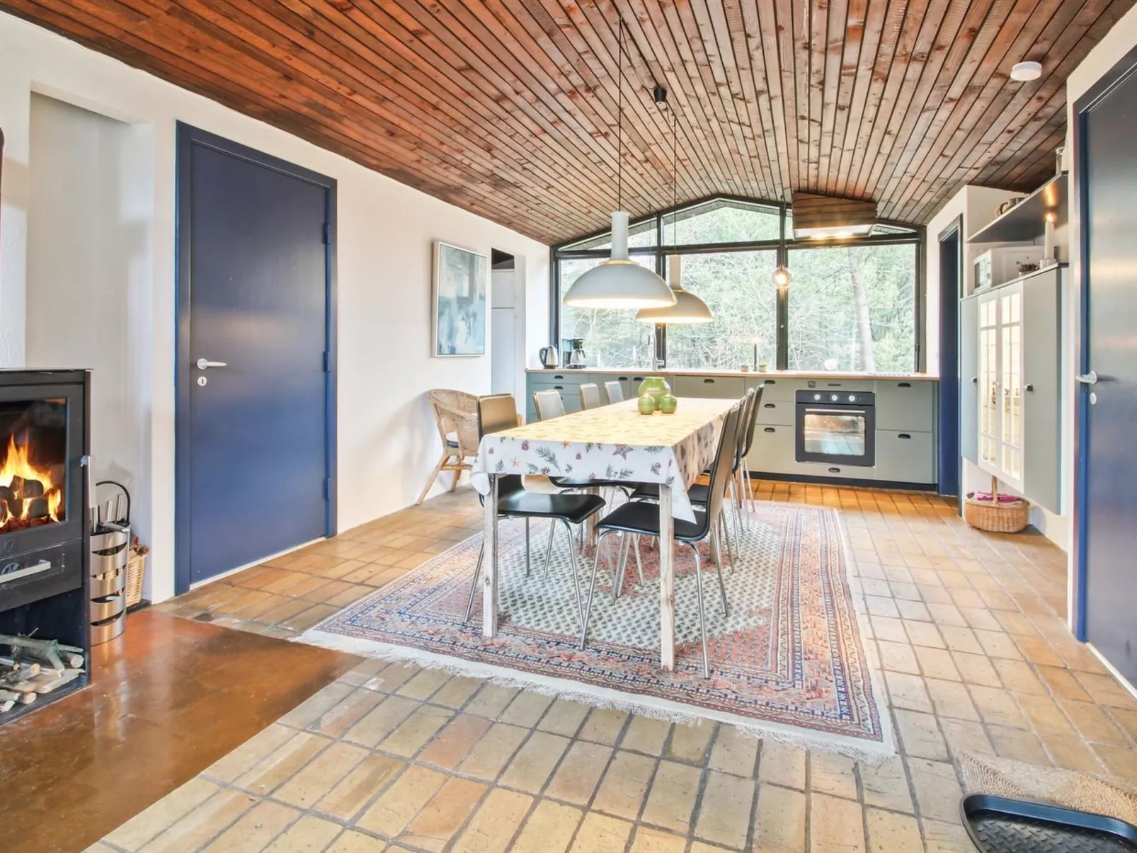 "Saxi" - 2.6km from the sea-Binnen