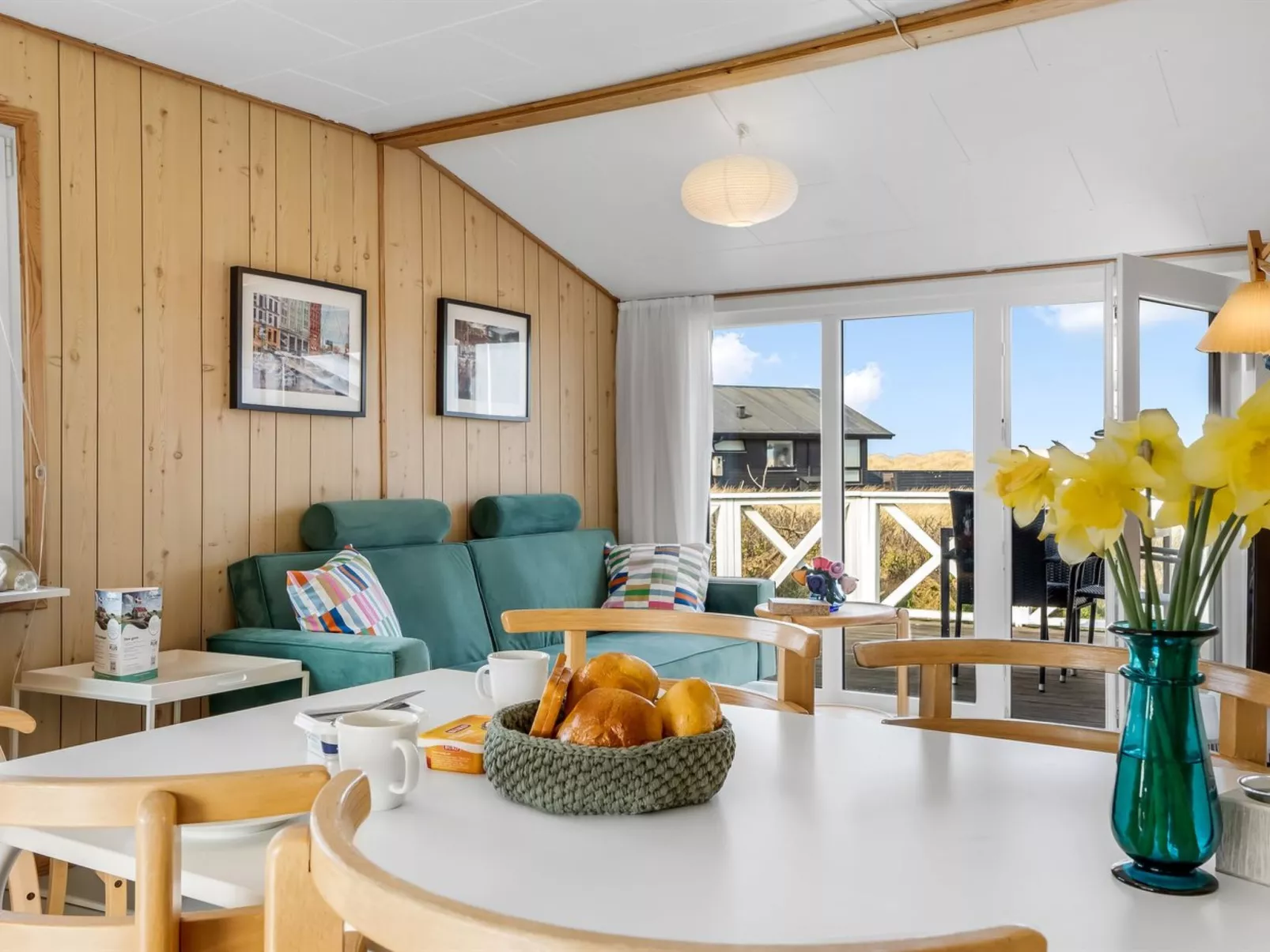 "Holger" - 50m from the sea-Binnen