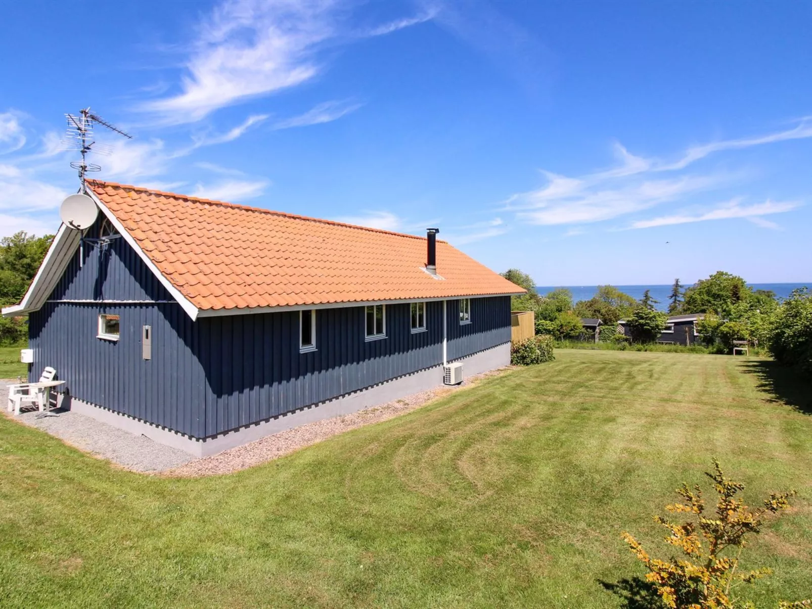 "Voitto" - 150m from the sea-Buiten