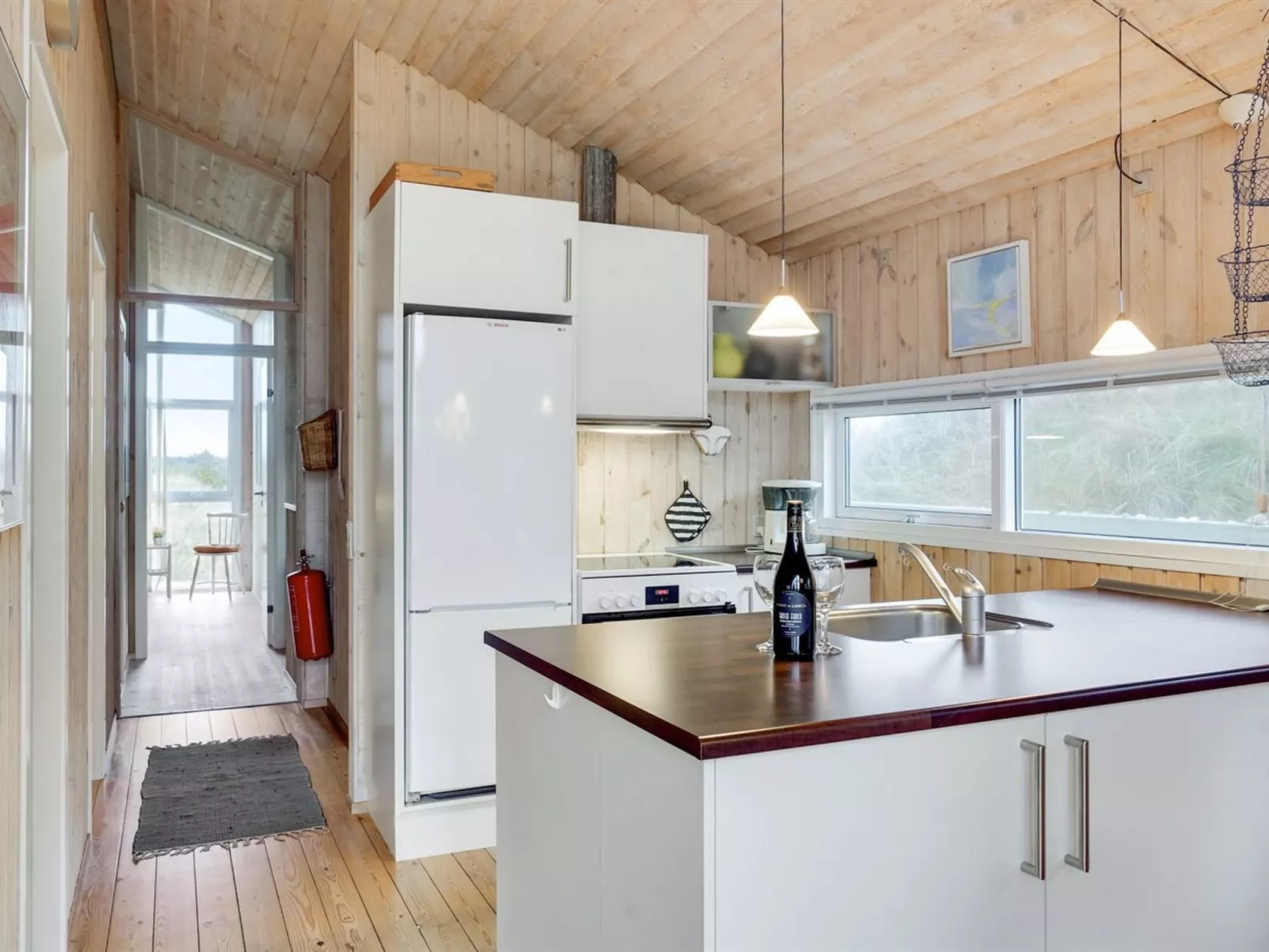 "Kalervo" - 100m from the sea-Binnen