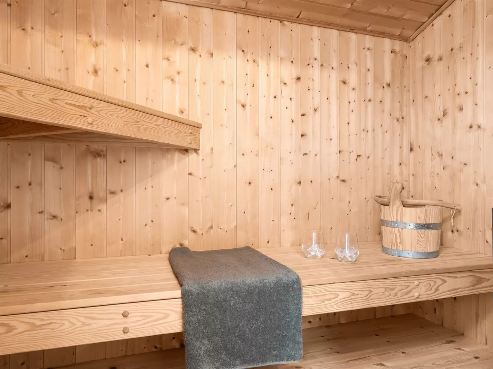 "Dimo" - 700m from the sea-Binnen