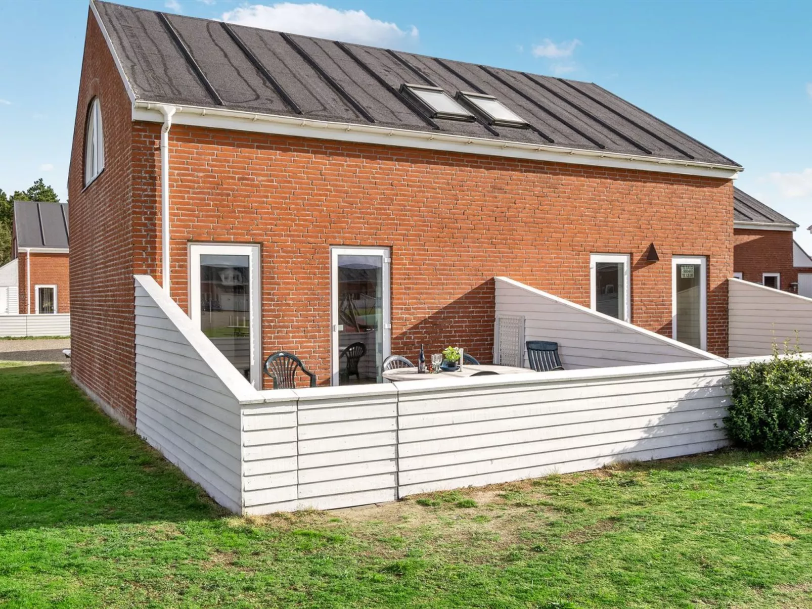 "Ameli" - 2.3km from the sea - Buiten