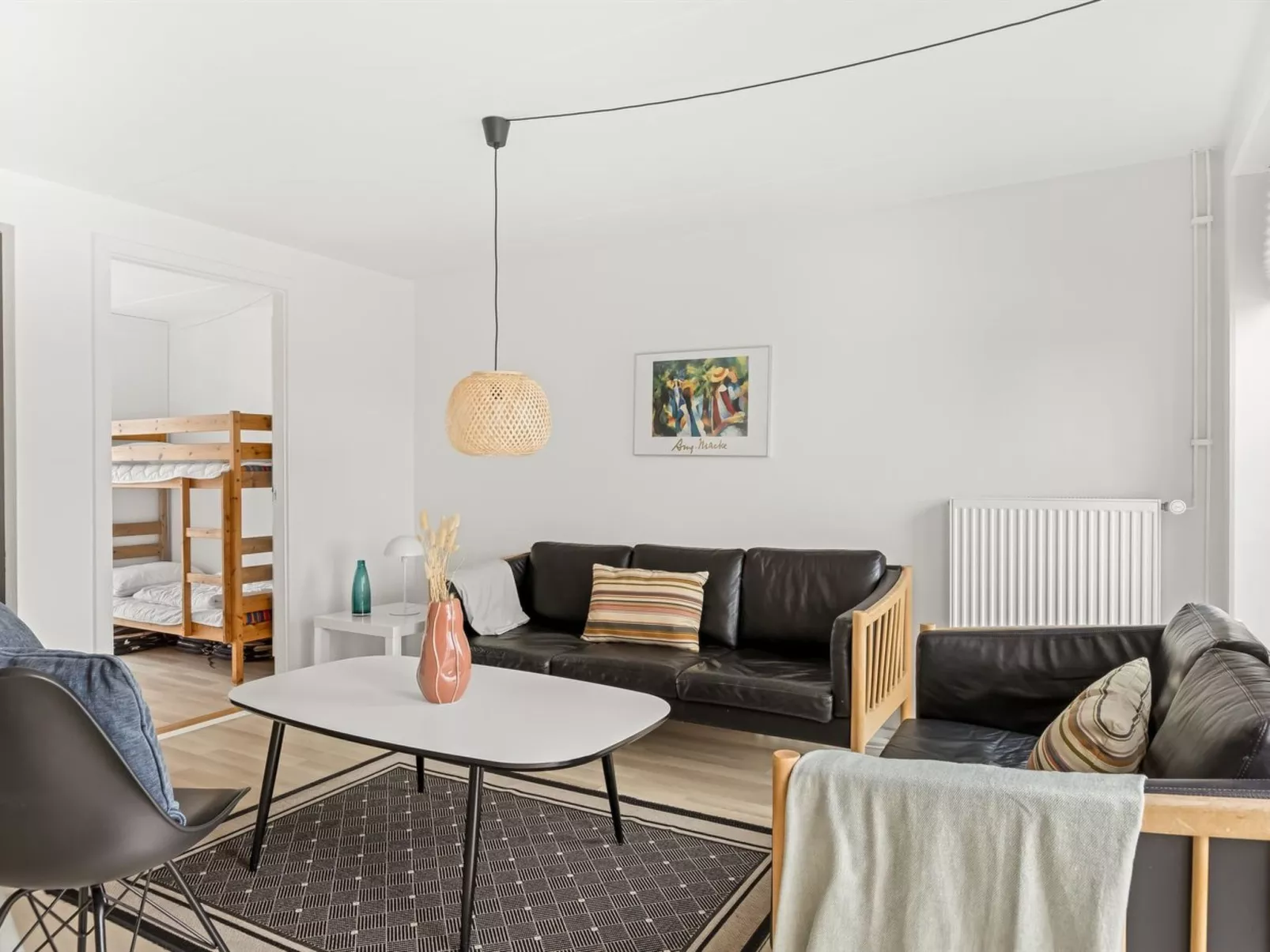 "Drita" - 2.3km from the sea-Binnen