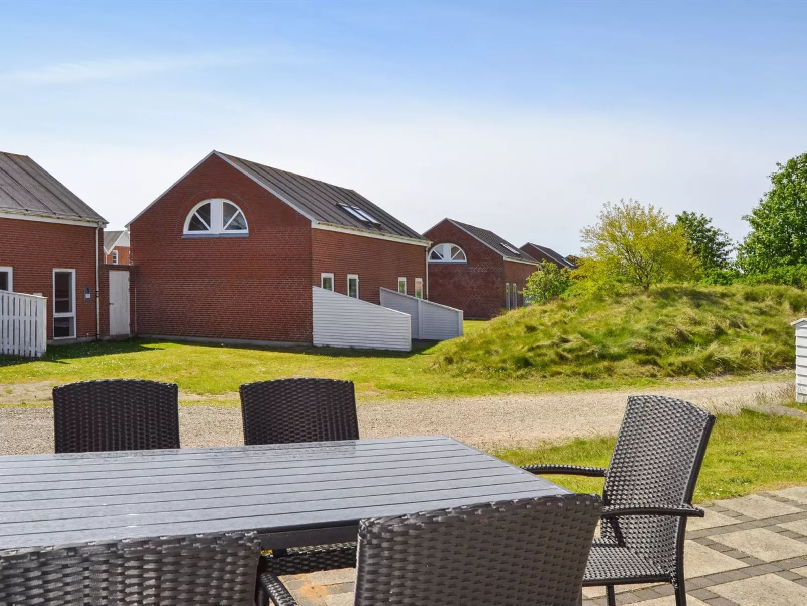 "Aya" - 2.3km from the sea-Buiten