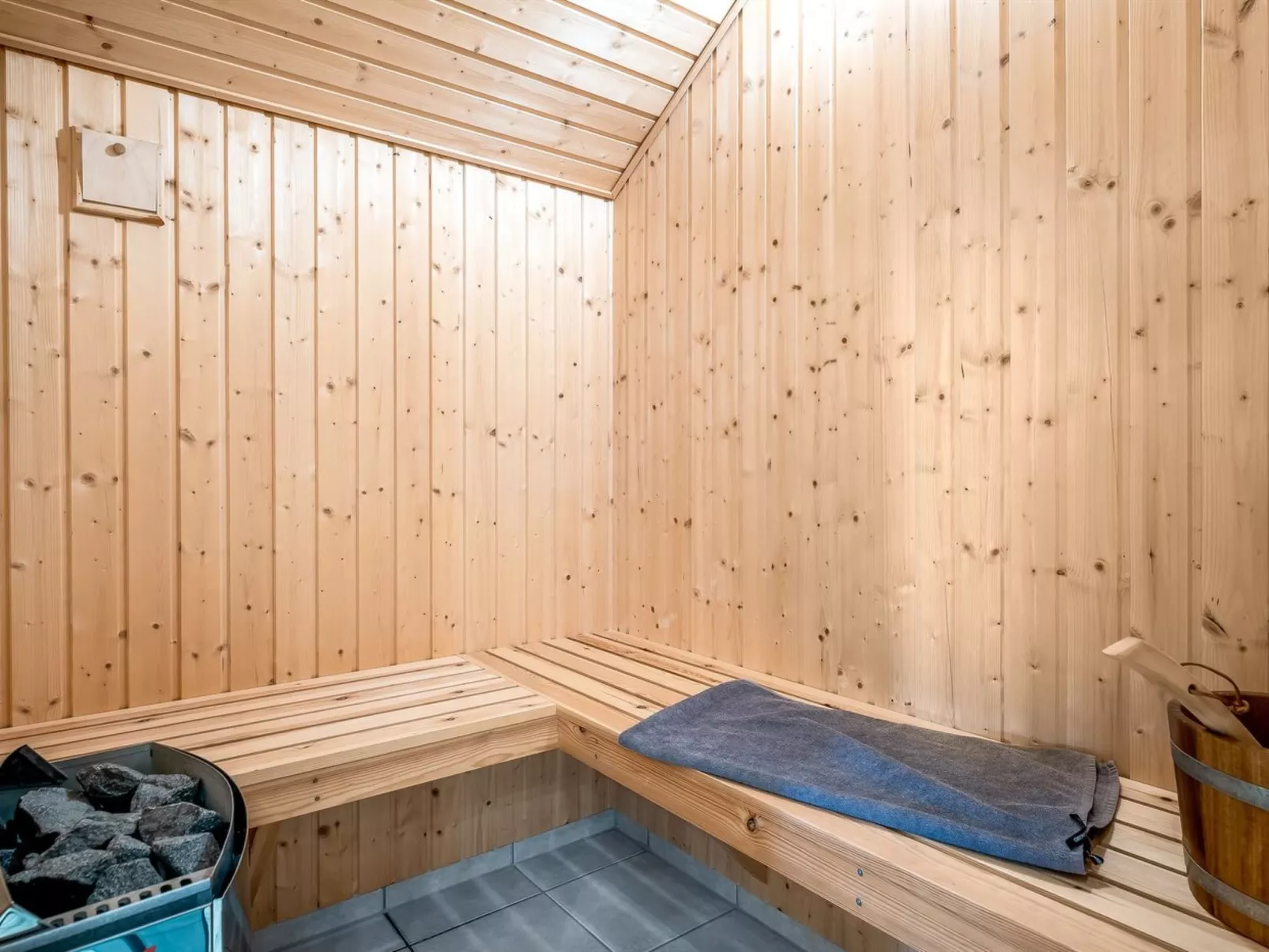 "Federica" - 500m from the sea-Binnen