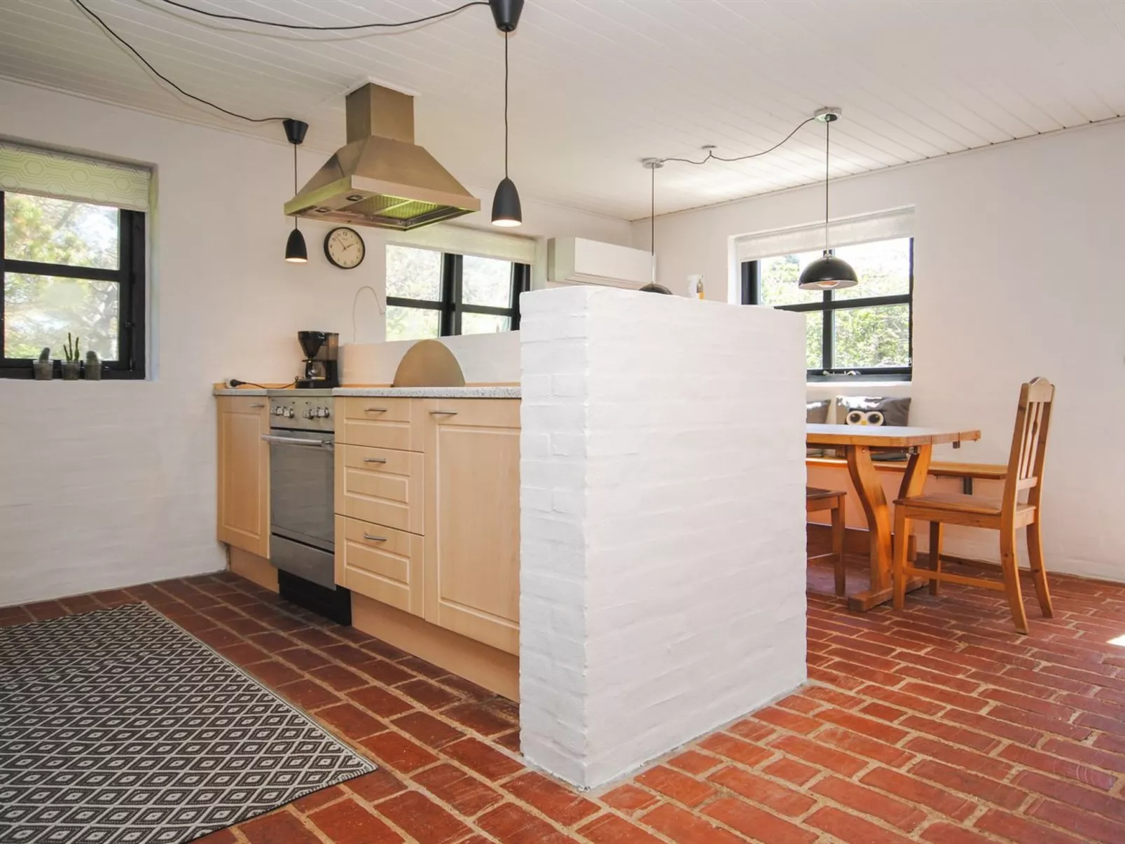 "Duco" - 300m from the sea-Binnen