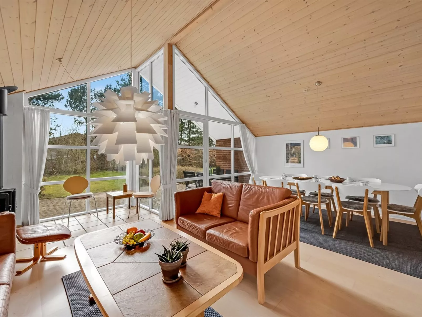 "Herminia" - 350m to the fjord-Binnen