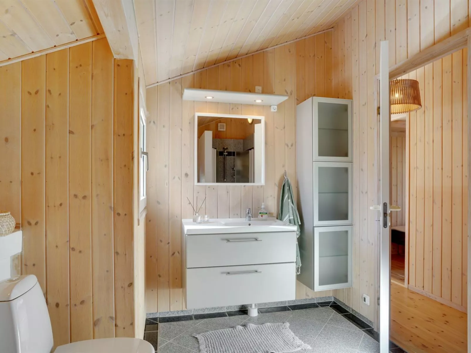 "Mika" - 1km from the sea-Binnen