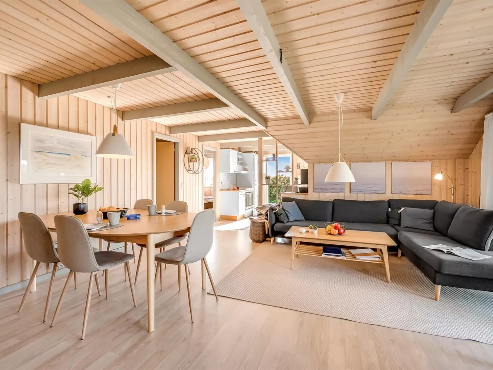 "Eggert" -  from the sea-Binnen