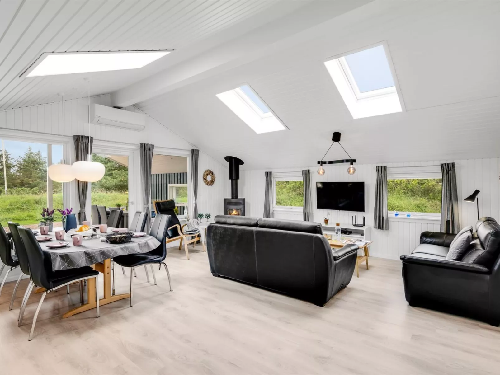 "Kari" - 900m from the sea-Binnen