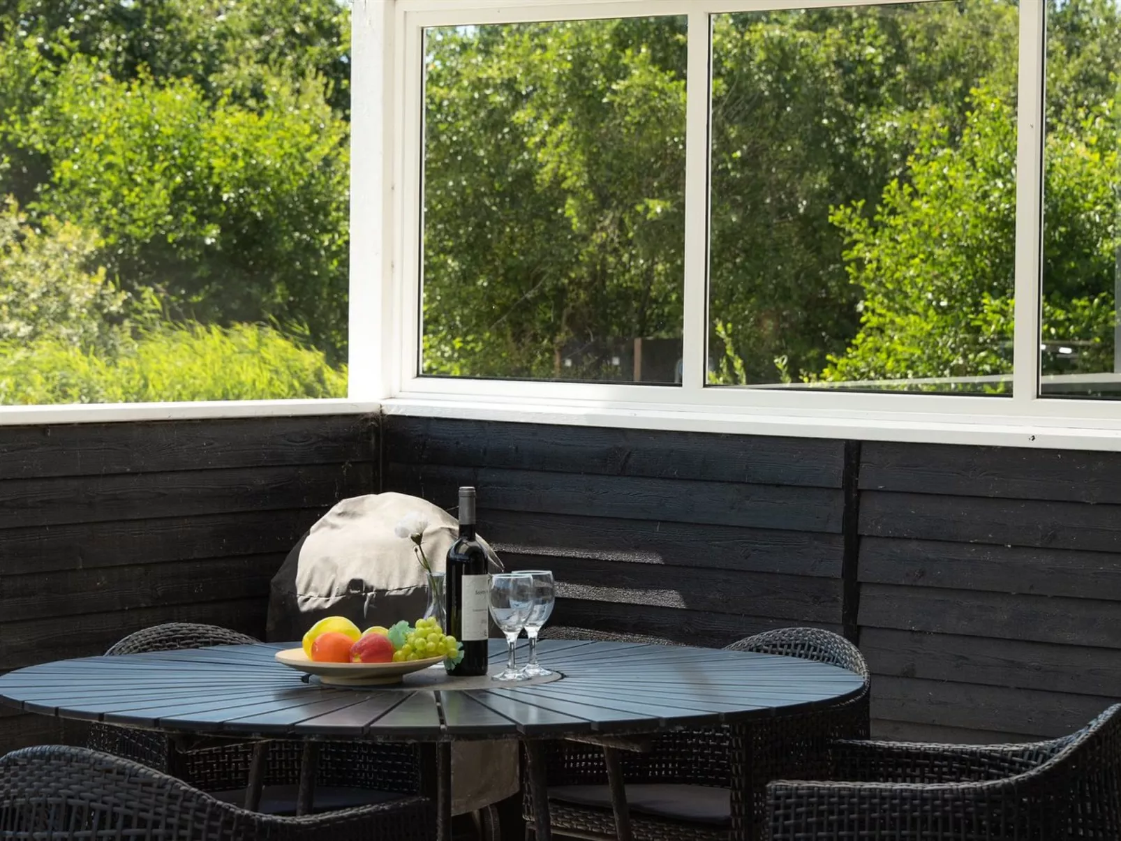 "Erich" - 1.8km from the sea-Buiten