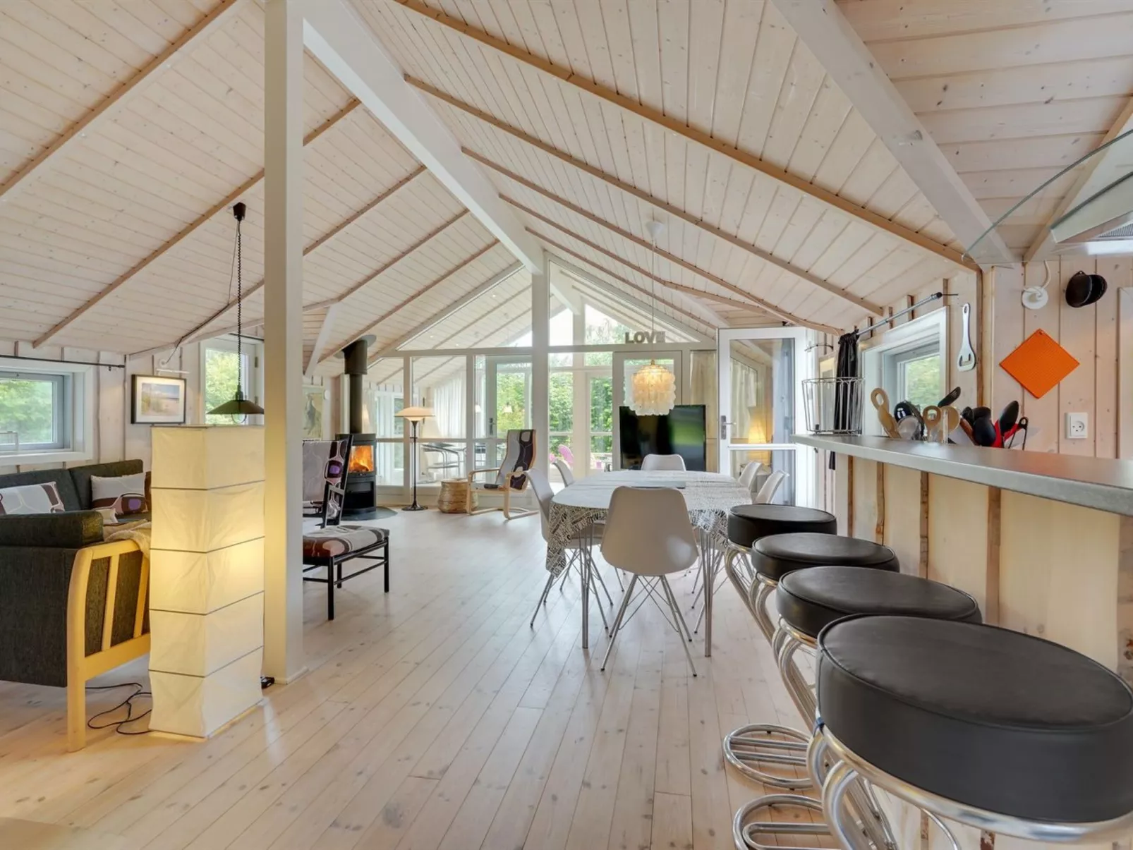 "Zelda" - 300m from the sea-Binnen