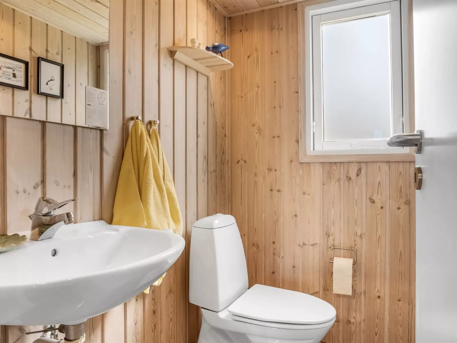 "Idalia" - 125m from the sea-Binnen