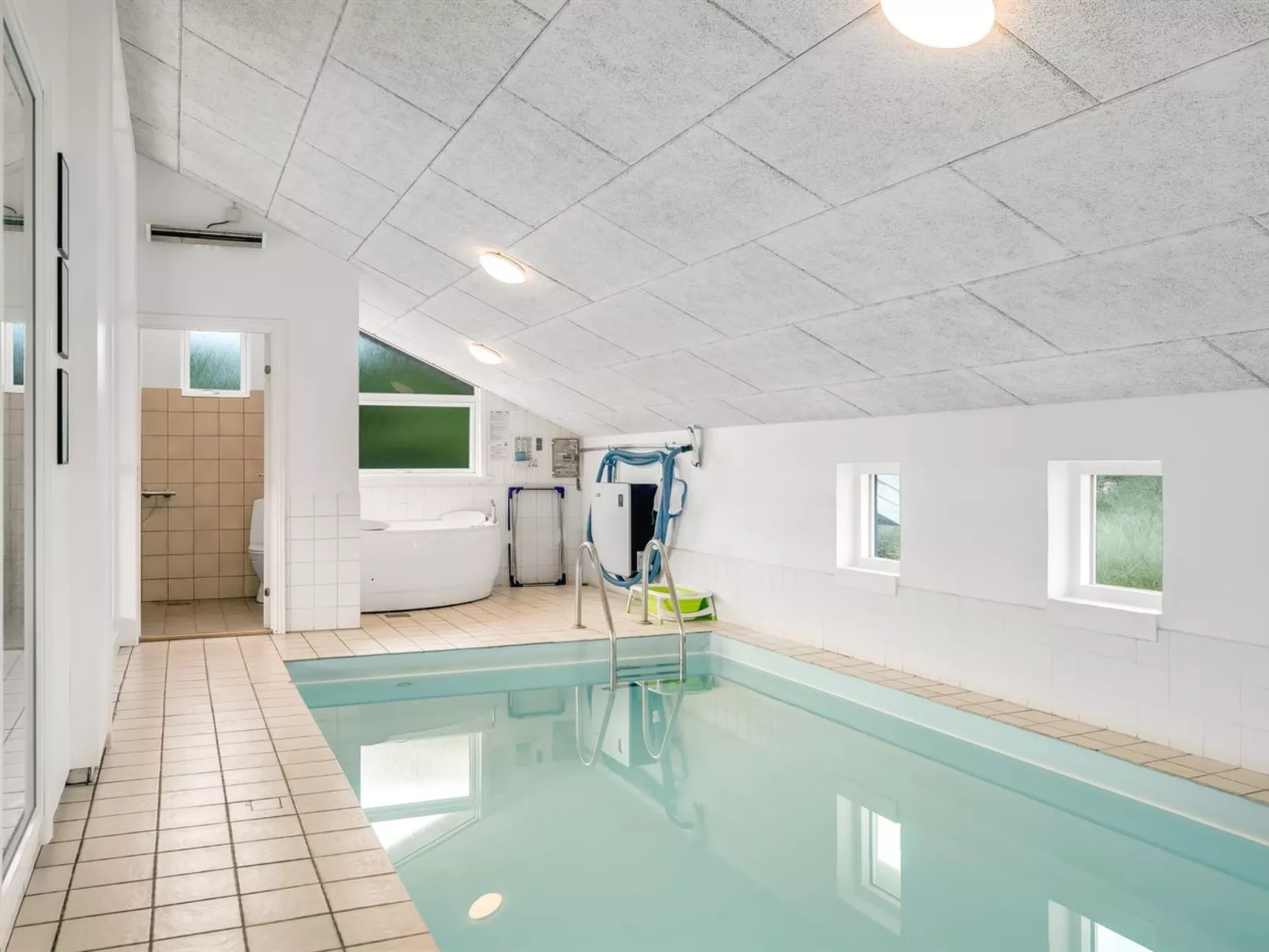 "Luzy" - 600m from the sea-Buiten