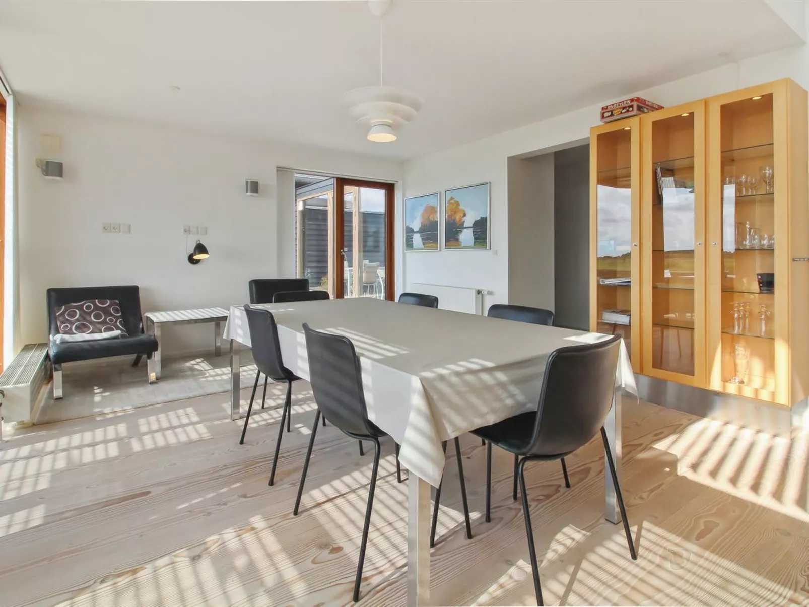 "Merisa" - 2.5km from the sea-Binnen