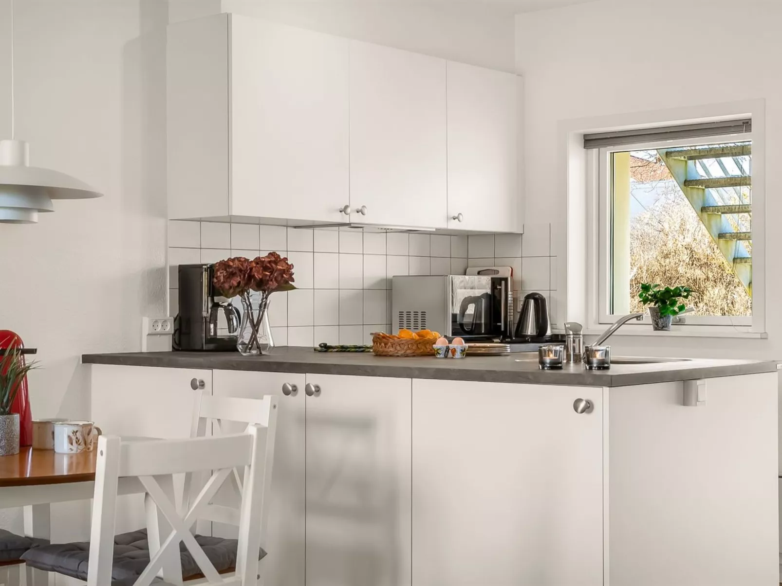 "Jyrki" - 100m from the sea-Binnen