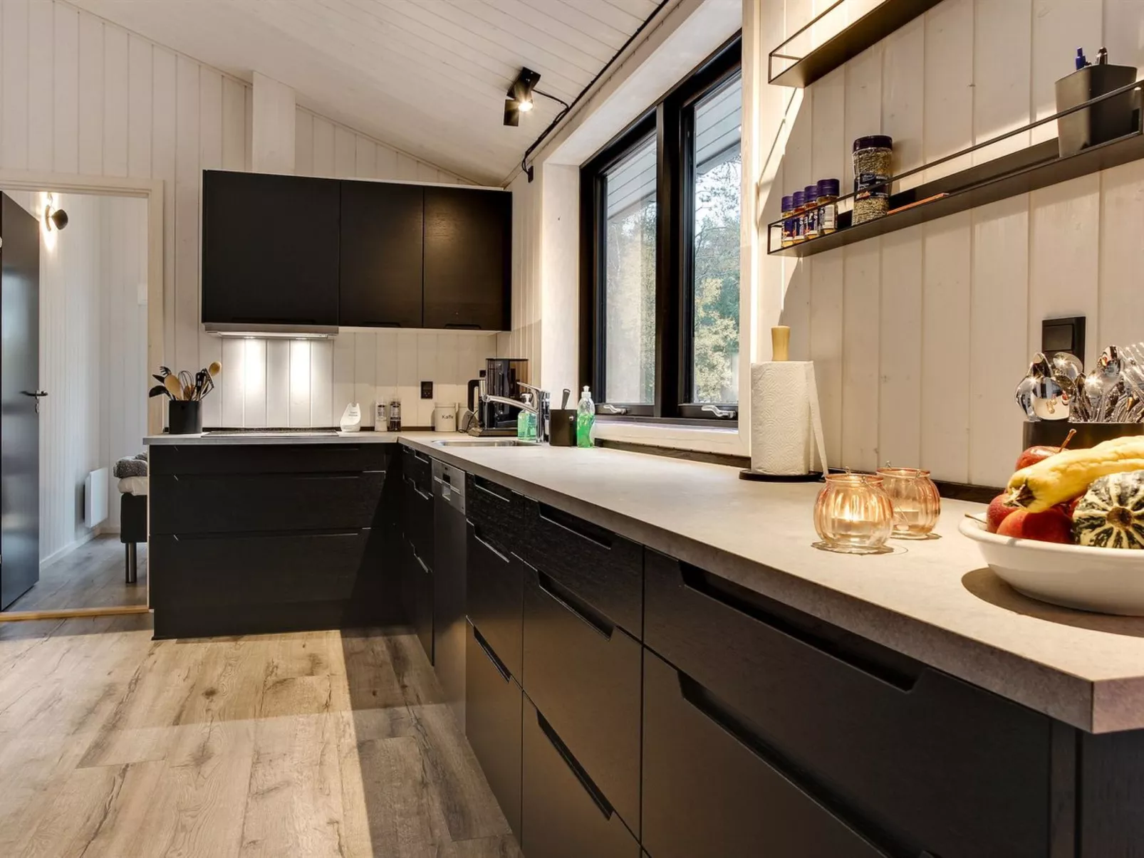 "Eliz" - 800m from the sea-Binnen