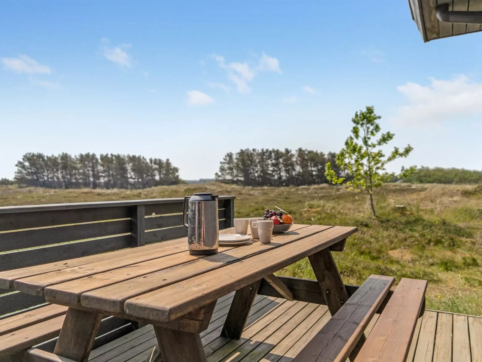 "Chumani" - 900m from the sea-Buiten