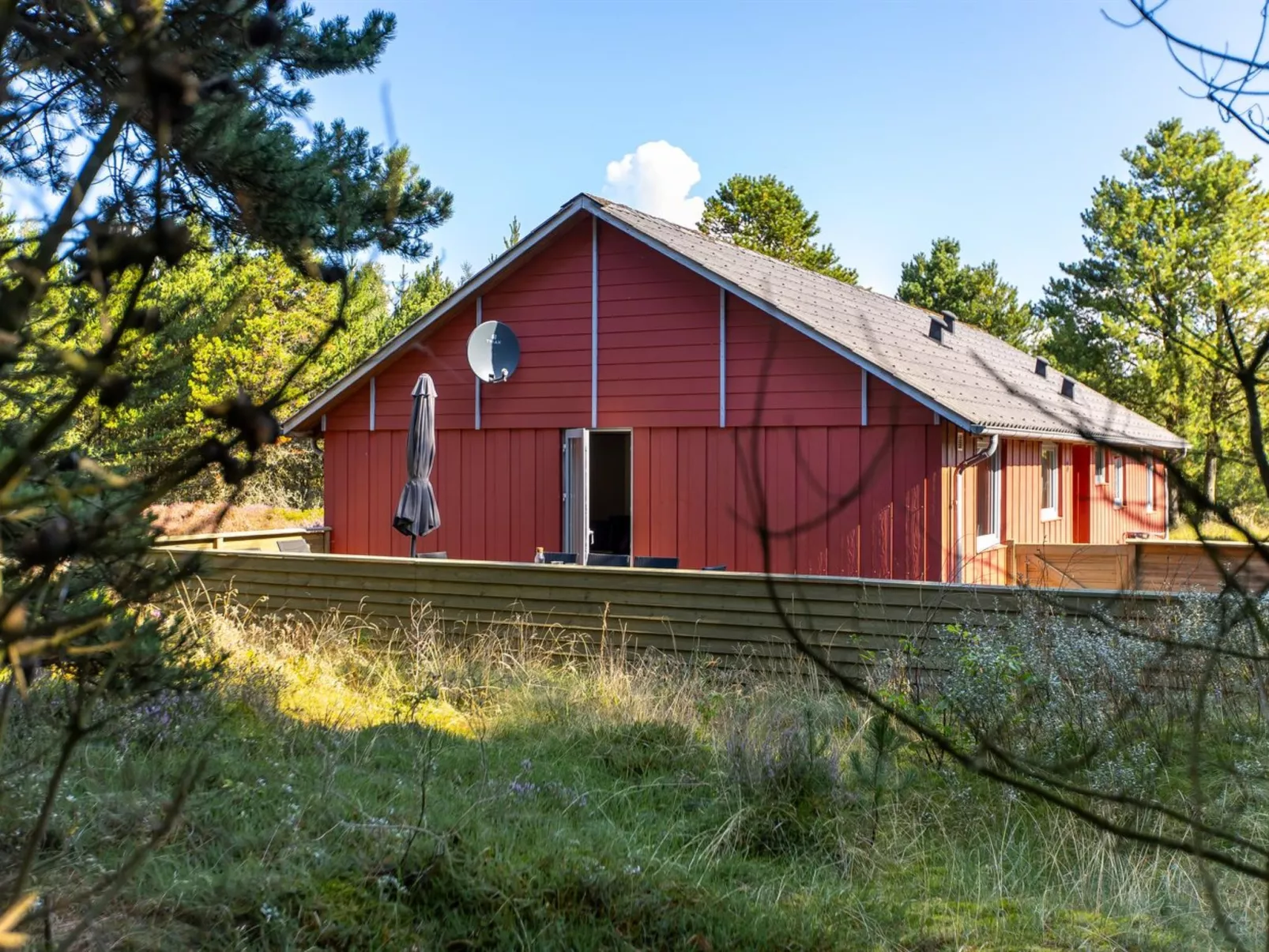 "Maija" - 1.4km from the sea-Buiten