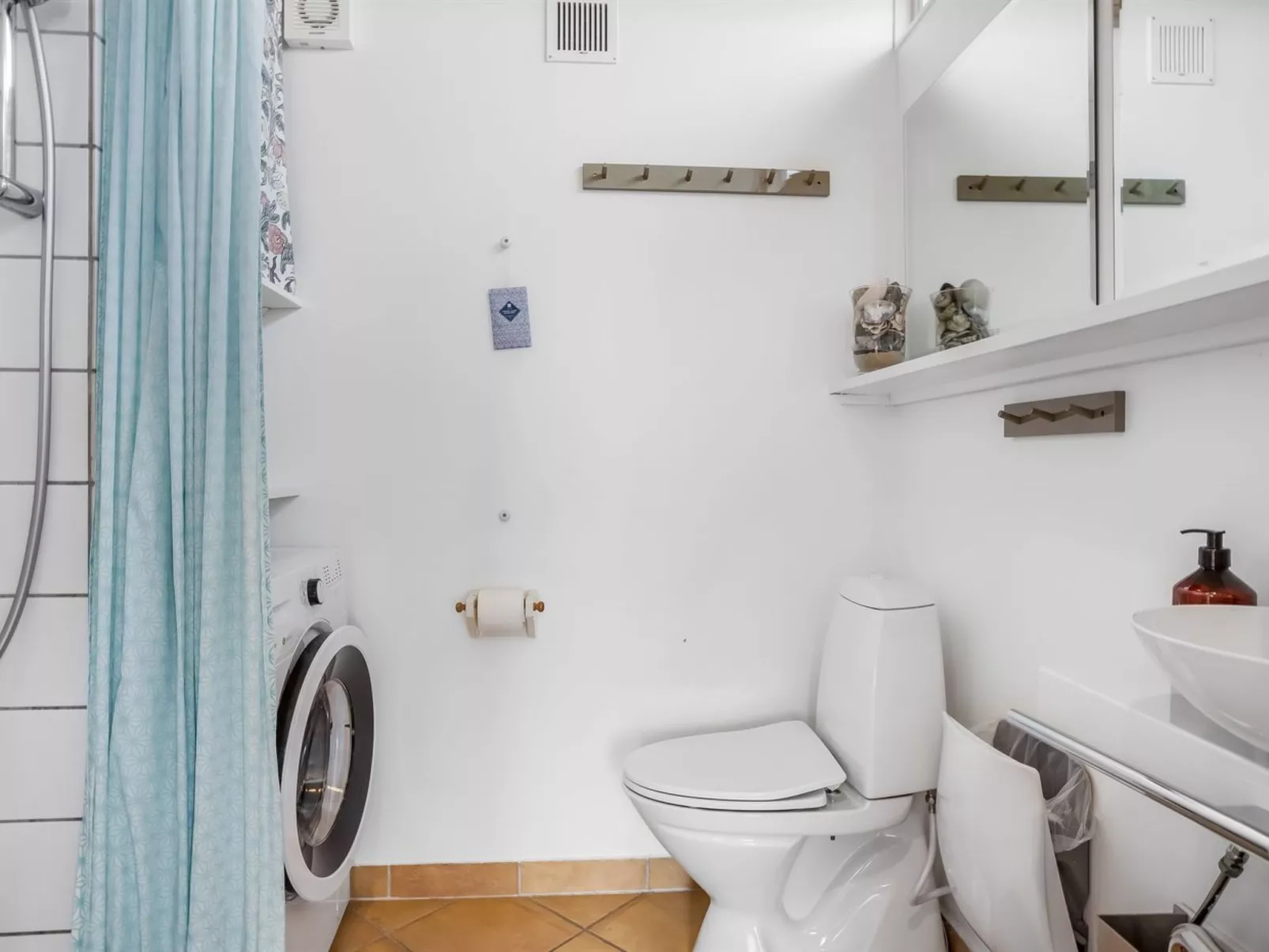 "Hermoth" - 300m from the sea-Binnen