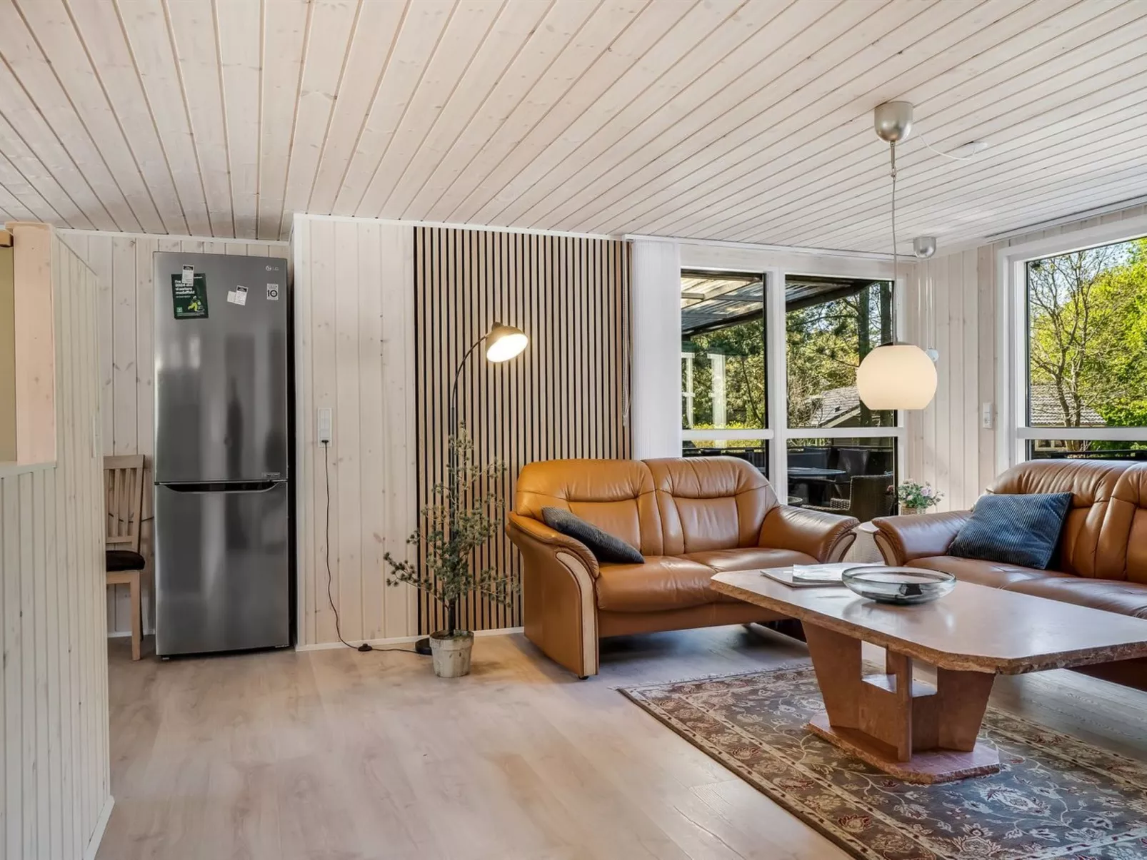 "Siljan" -  from the sea-Binnen