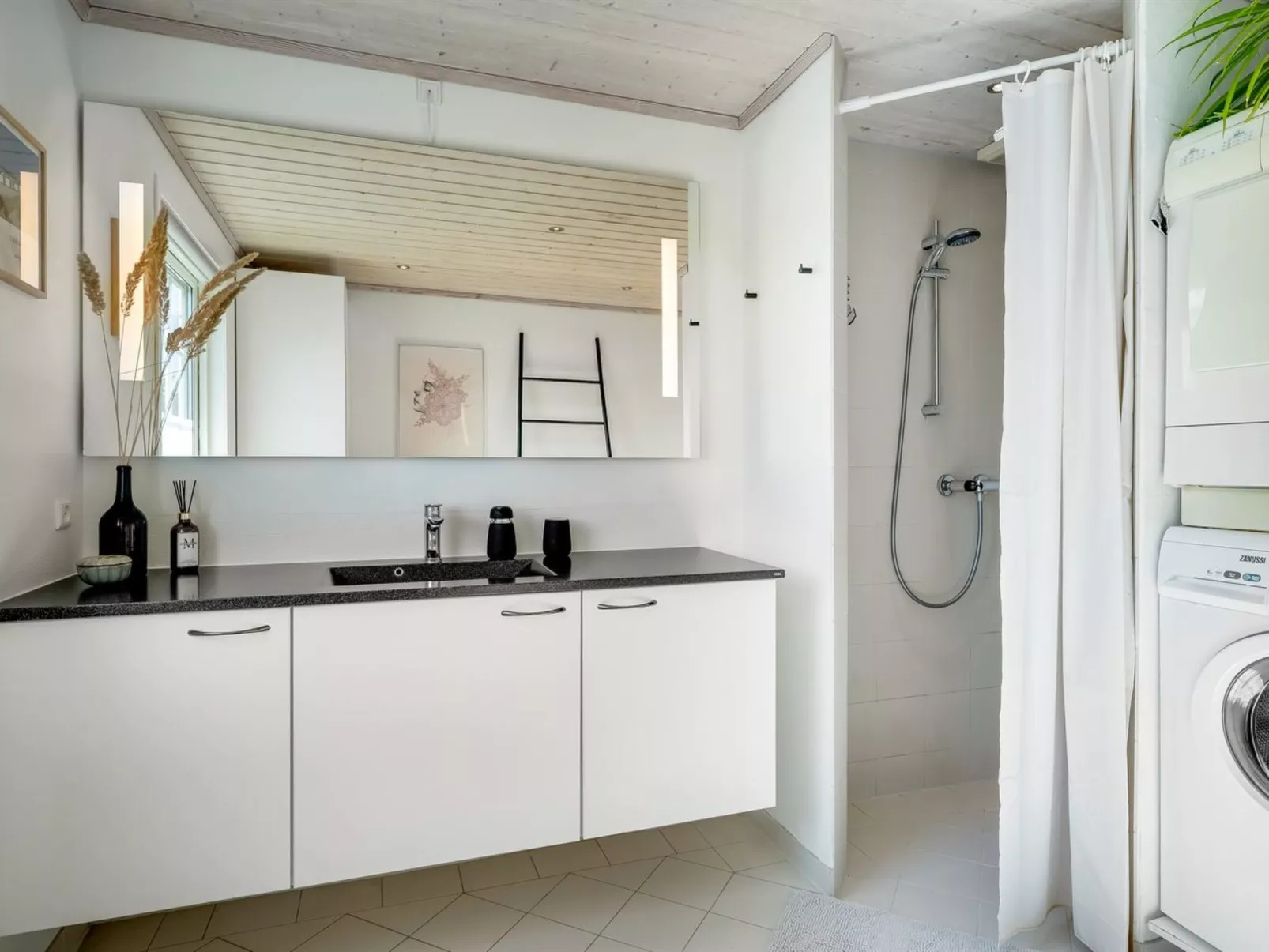 "Mata" - 700m from the sea-Binnen