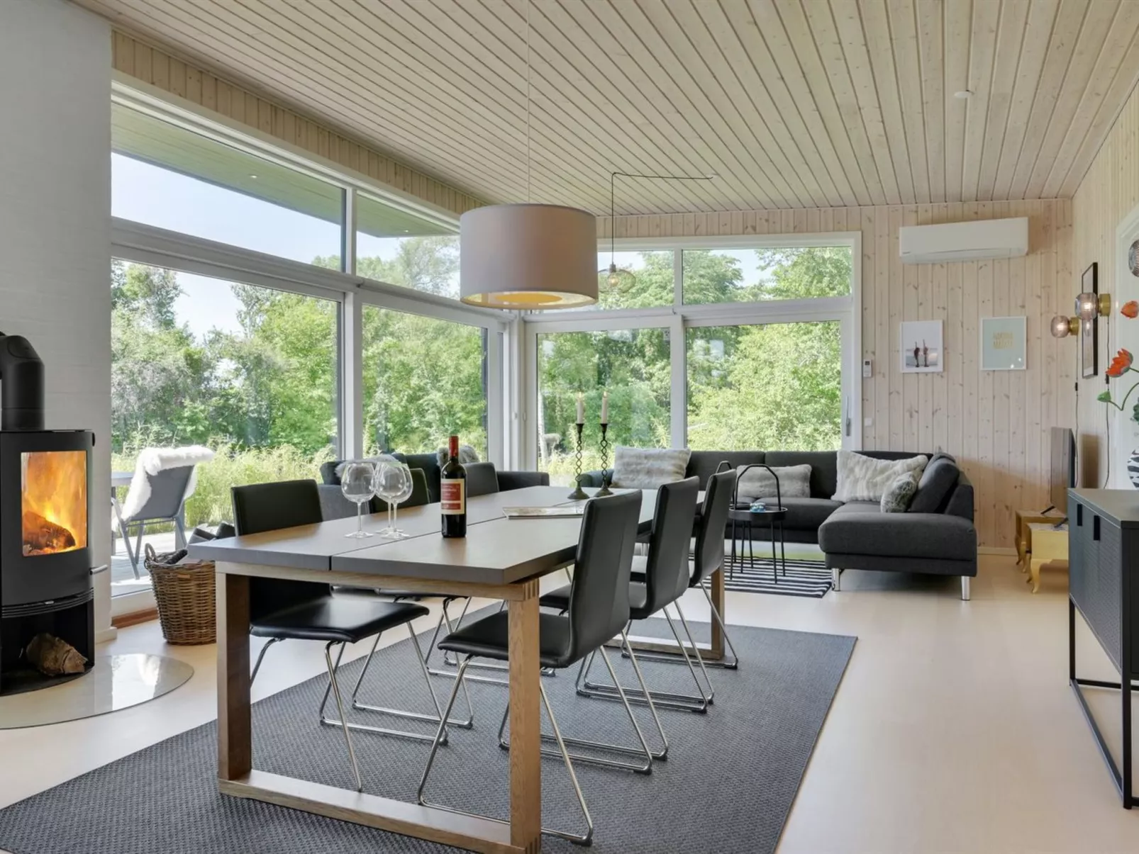 "Topenga" - 300m from the sea-Binnen