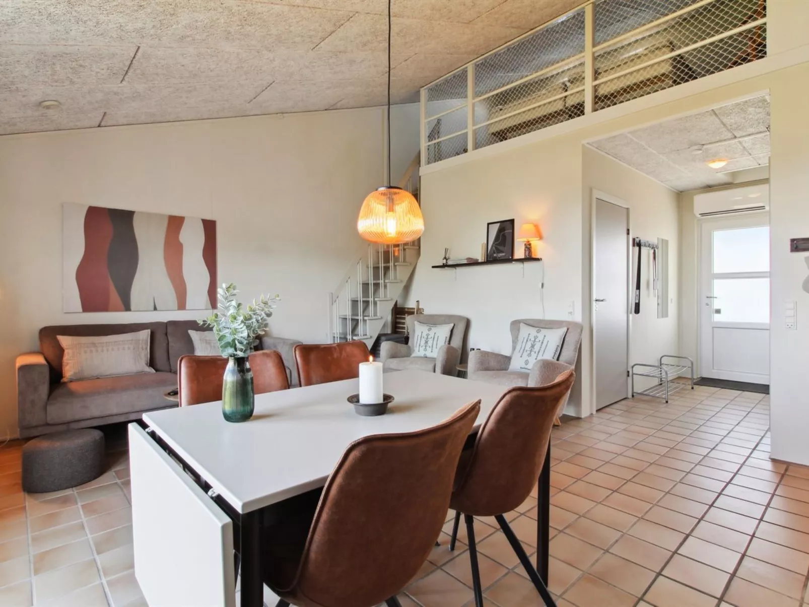 "Eydis" - 150m from the sea-Binnen